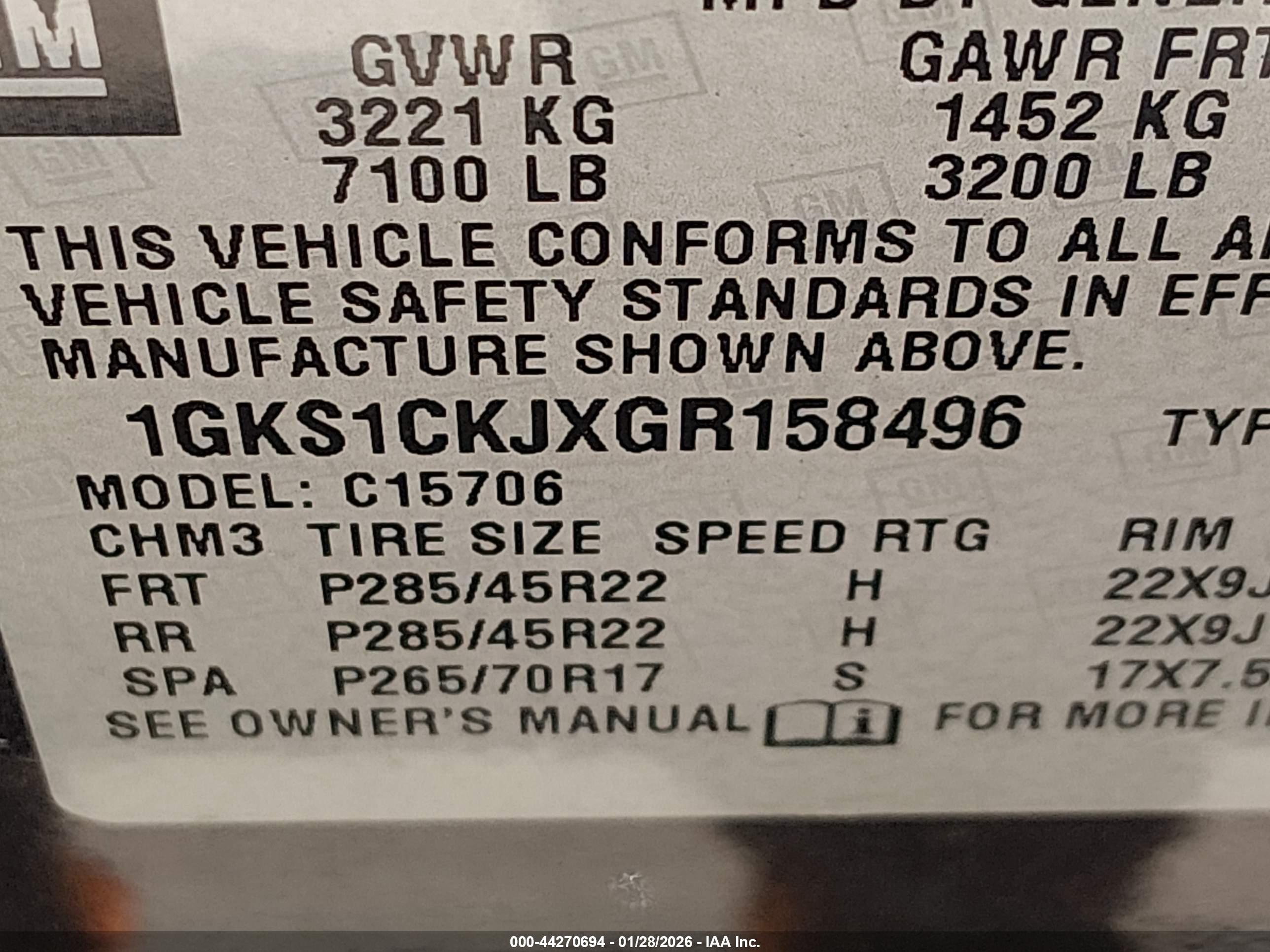 GMC YUKON image 9