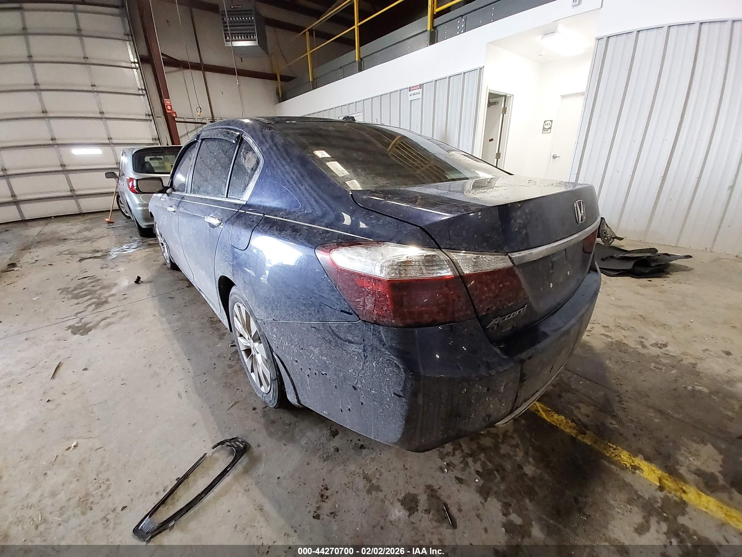 HONDA ACCORD image 3