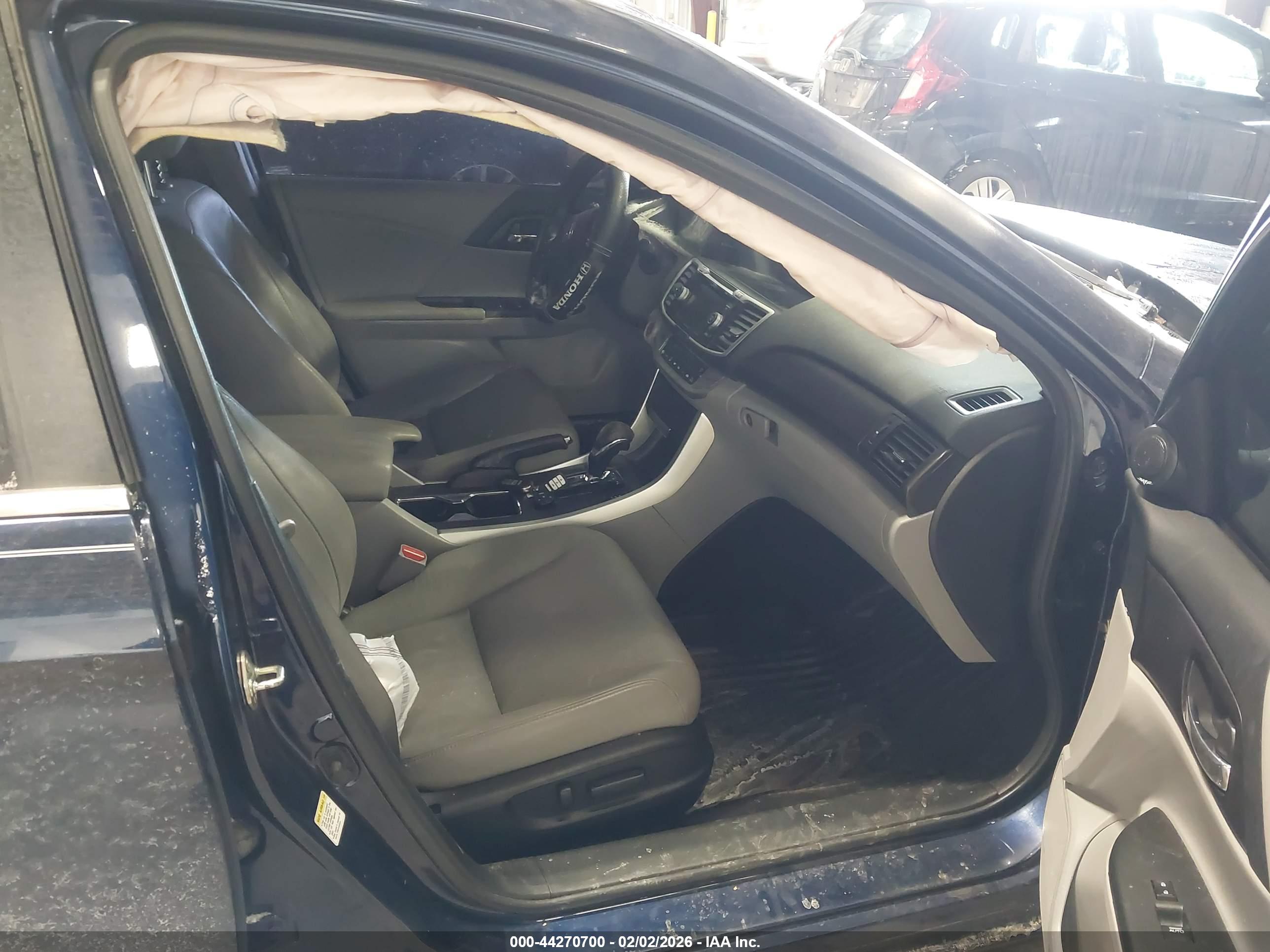 HONDA ACCORD image 5