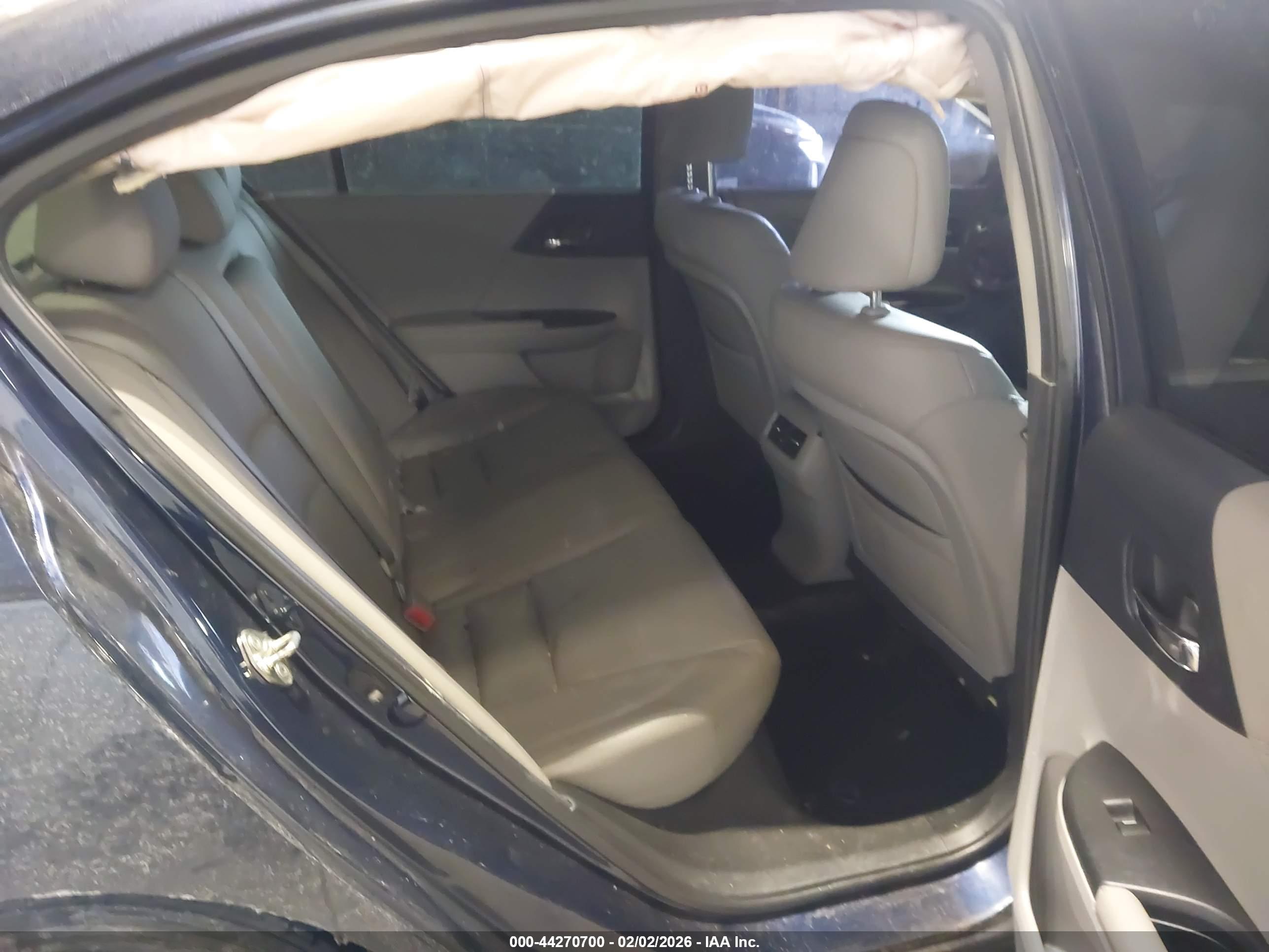 HONDA ACCORD image 8