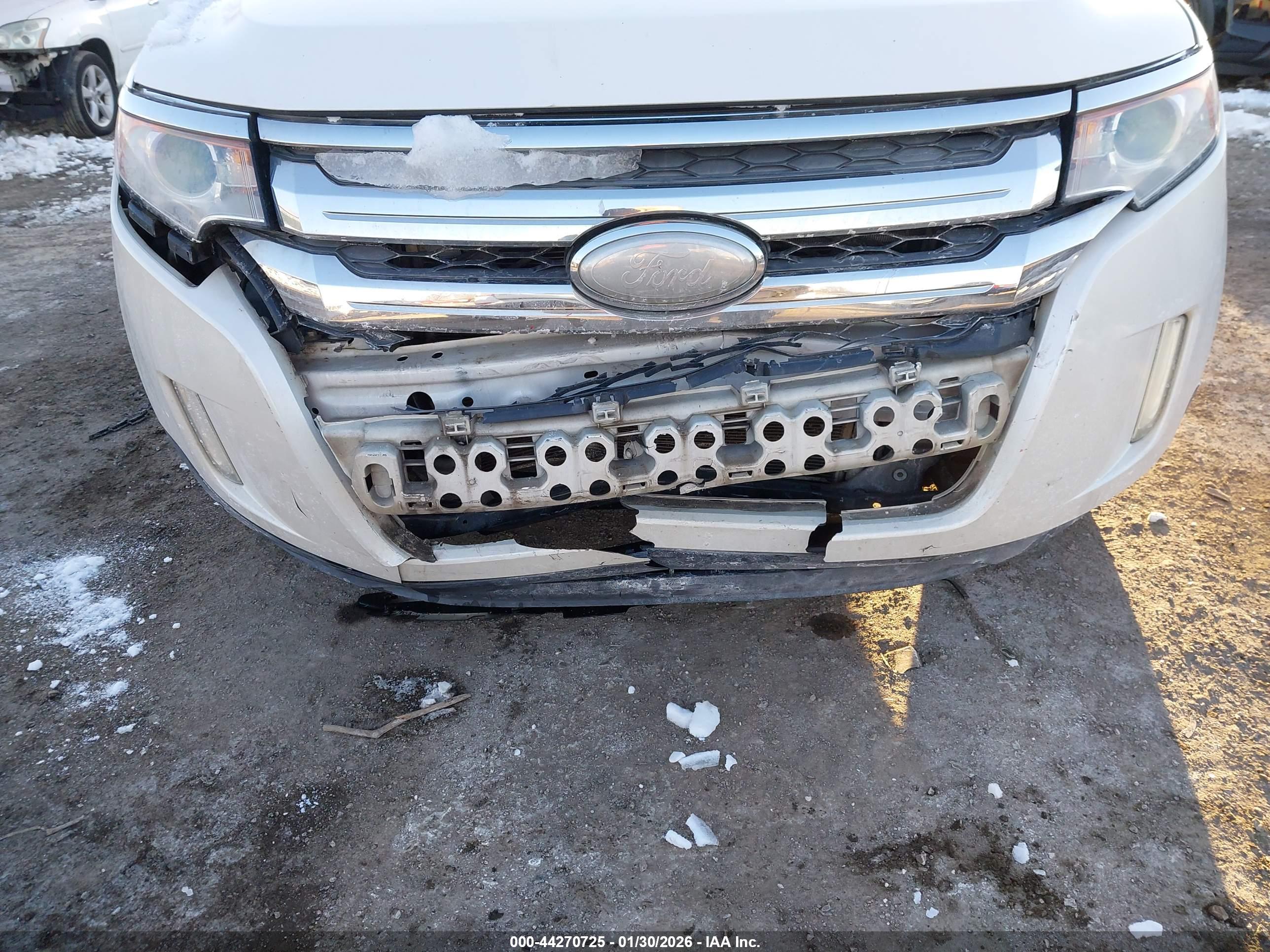 FORD EDGE image 6
