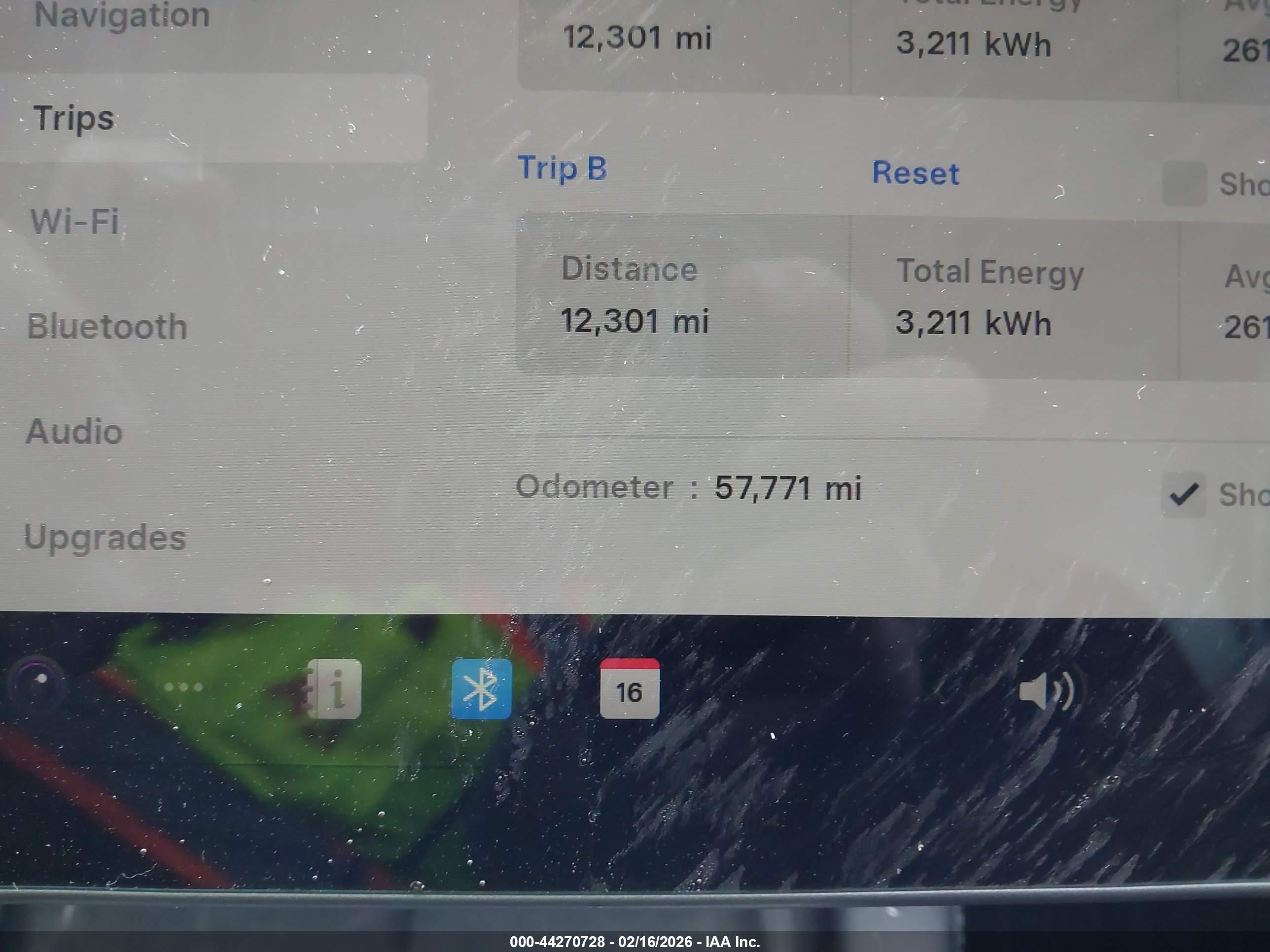 TESLA MODEL image 7