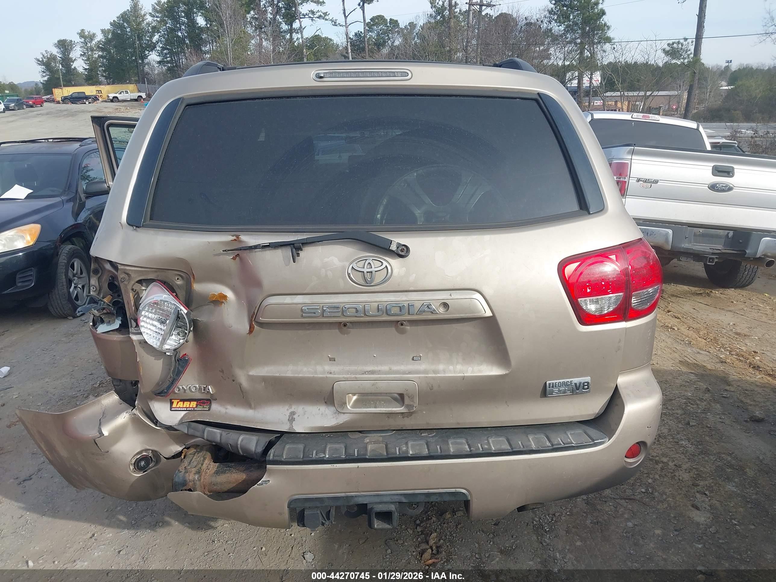 TOYOTA SEQUOIA image 6