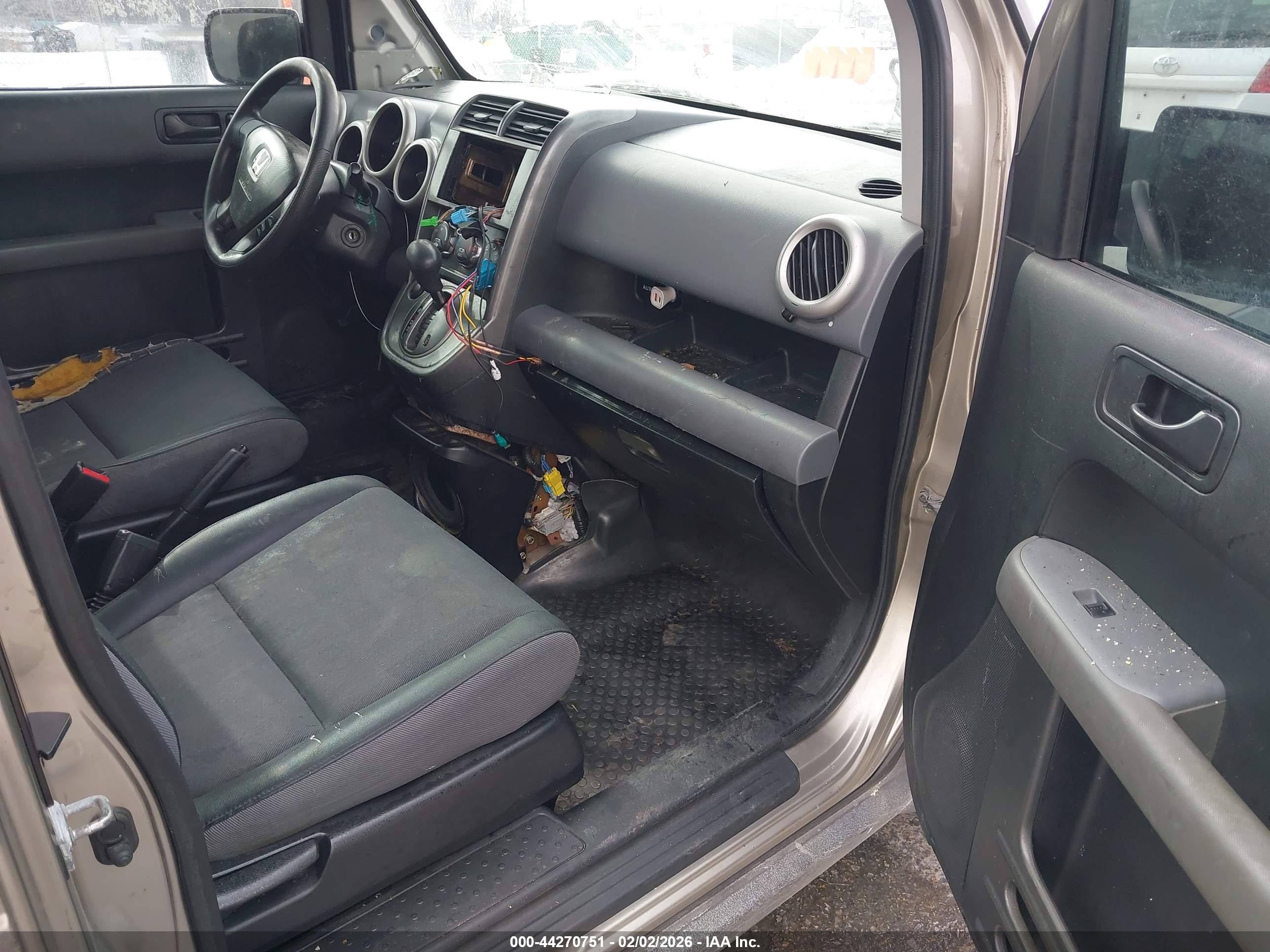HONDA ELEMENT image 5