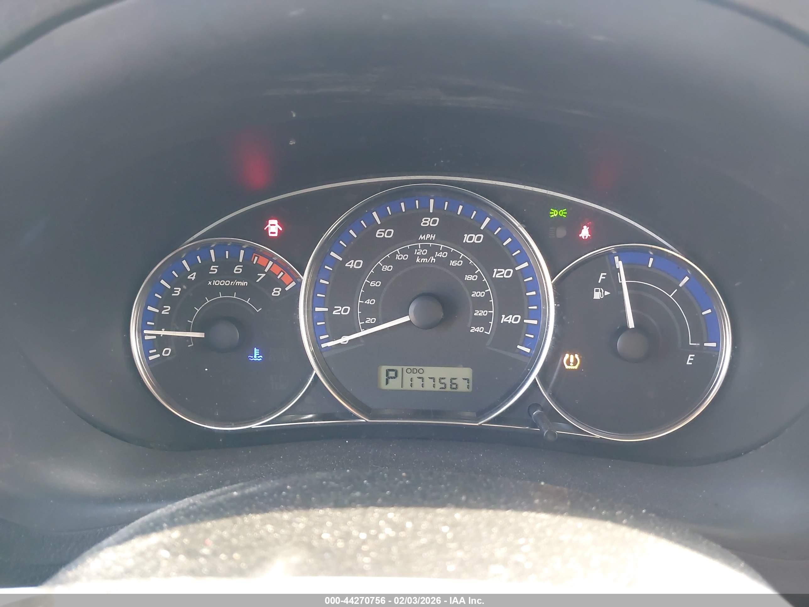 SUBARU FORESTER image 7