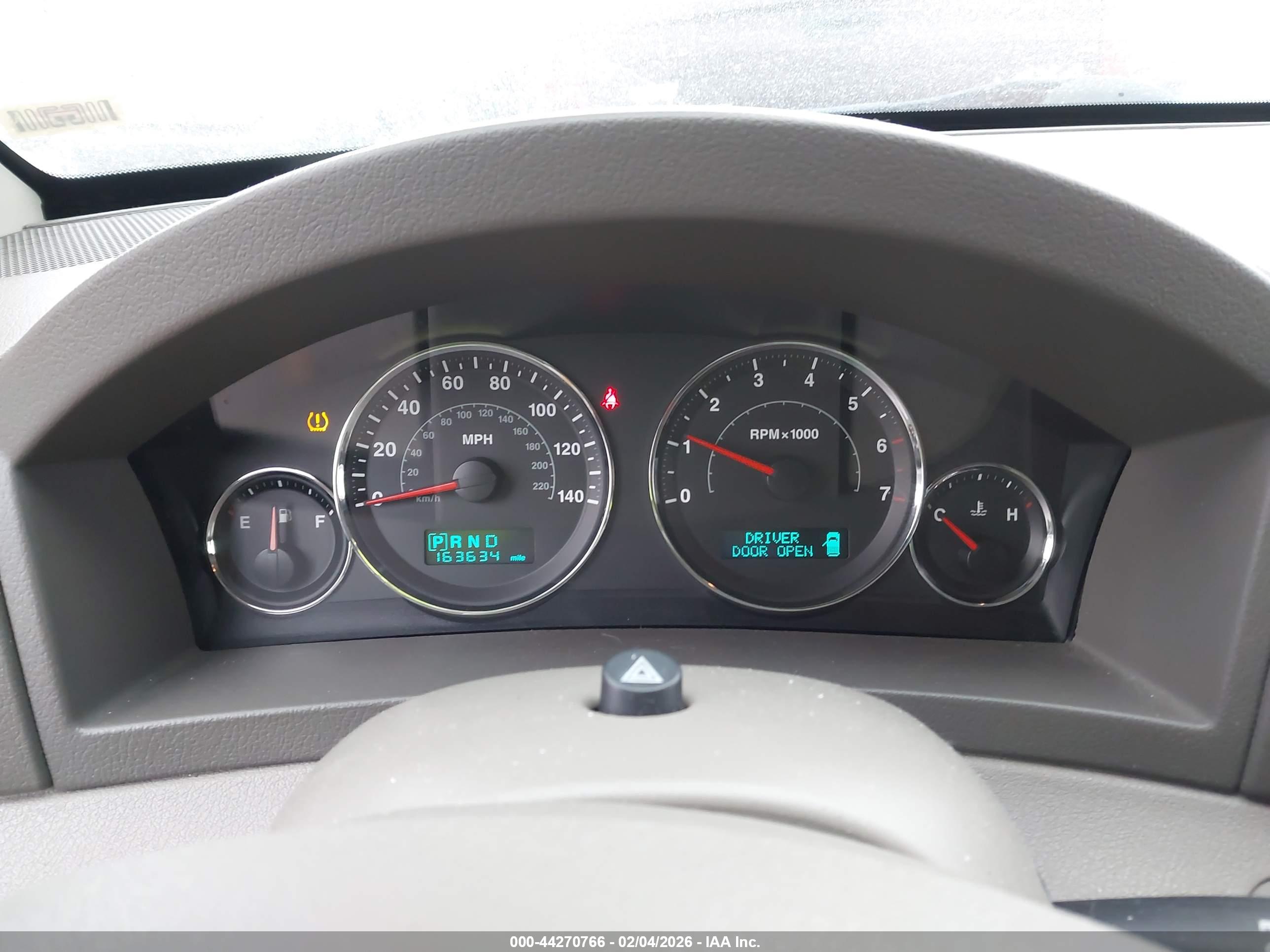 JEEP GRAND image 7