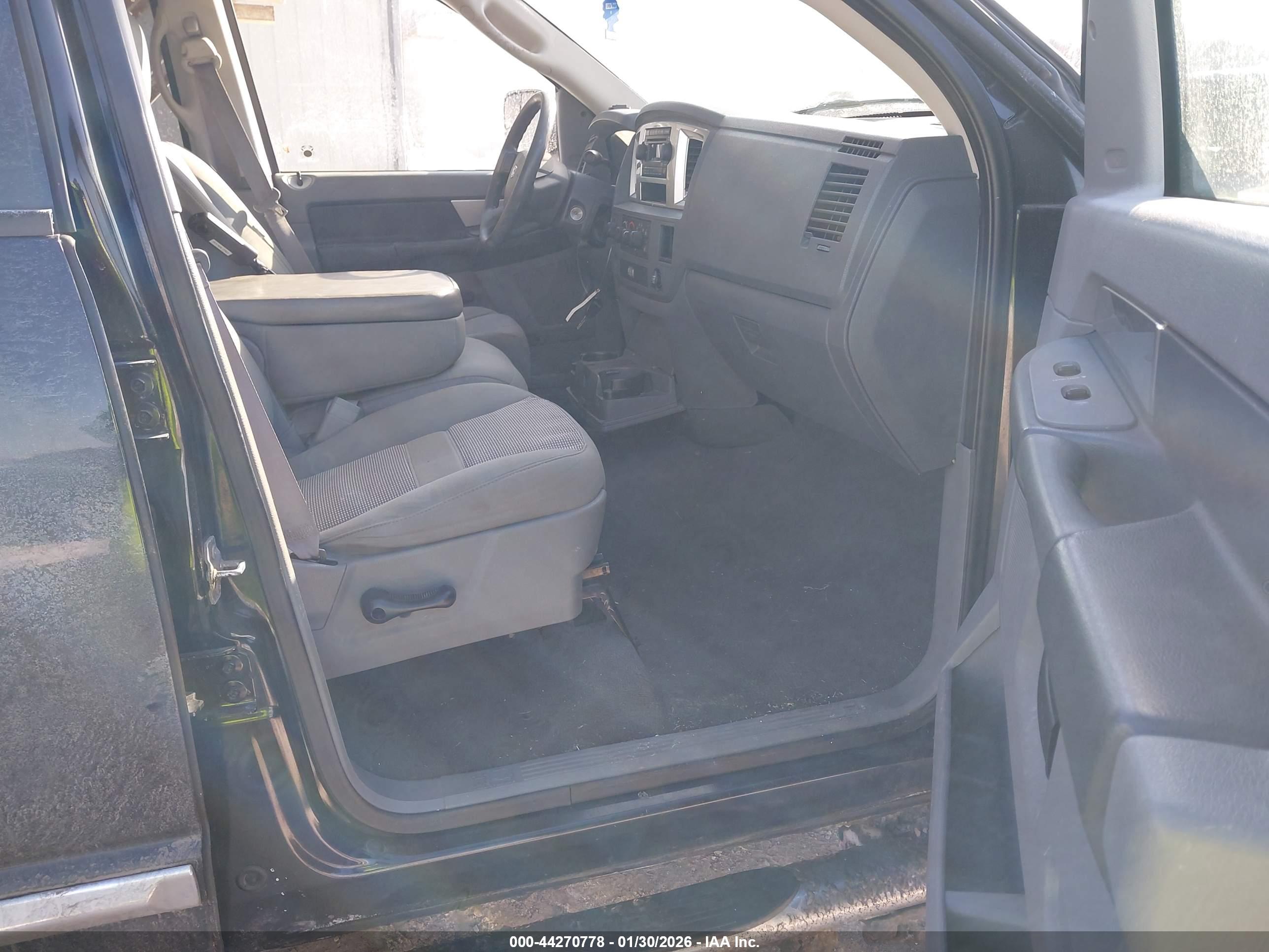 DODGE RAM image 5