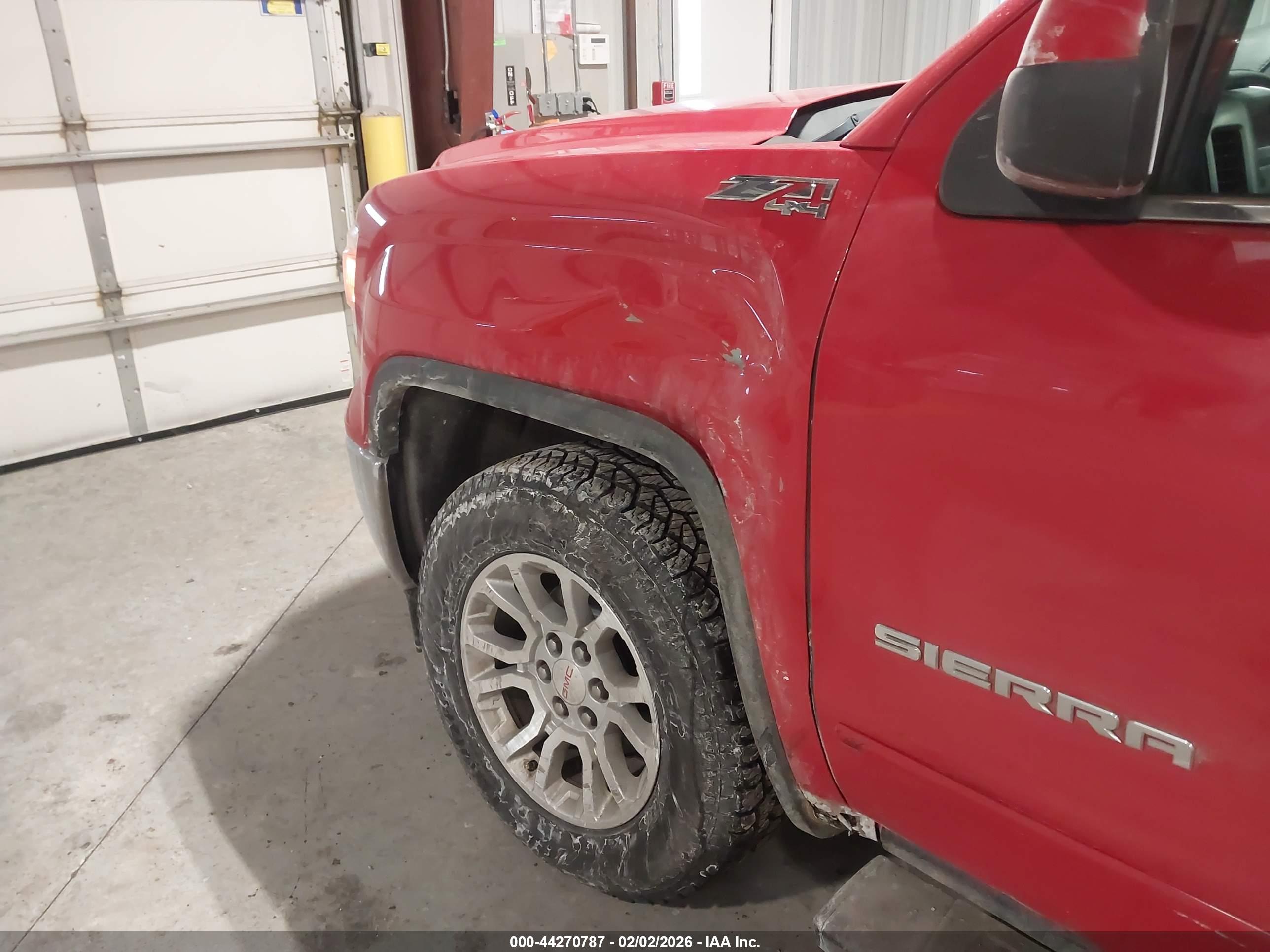 GMC SIERRA image 6