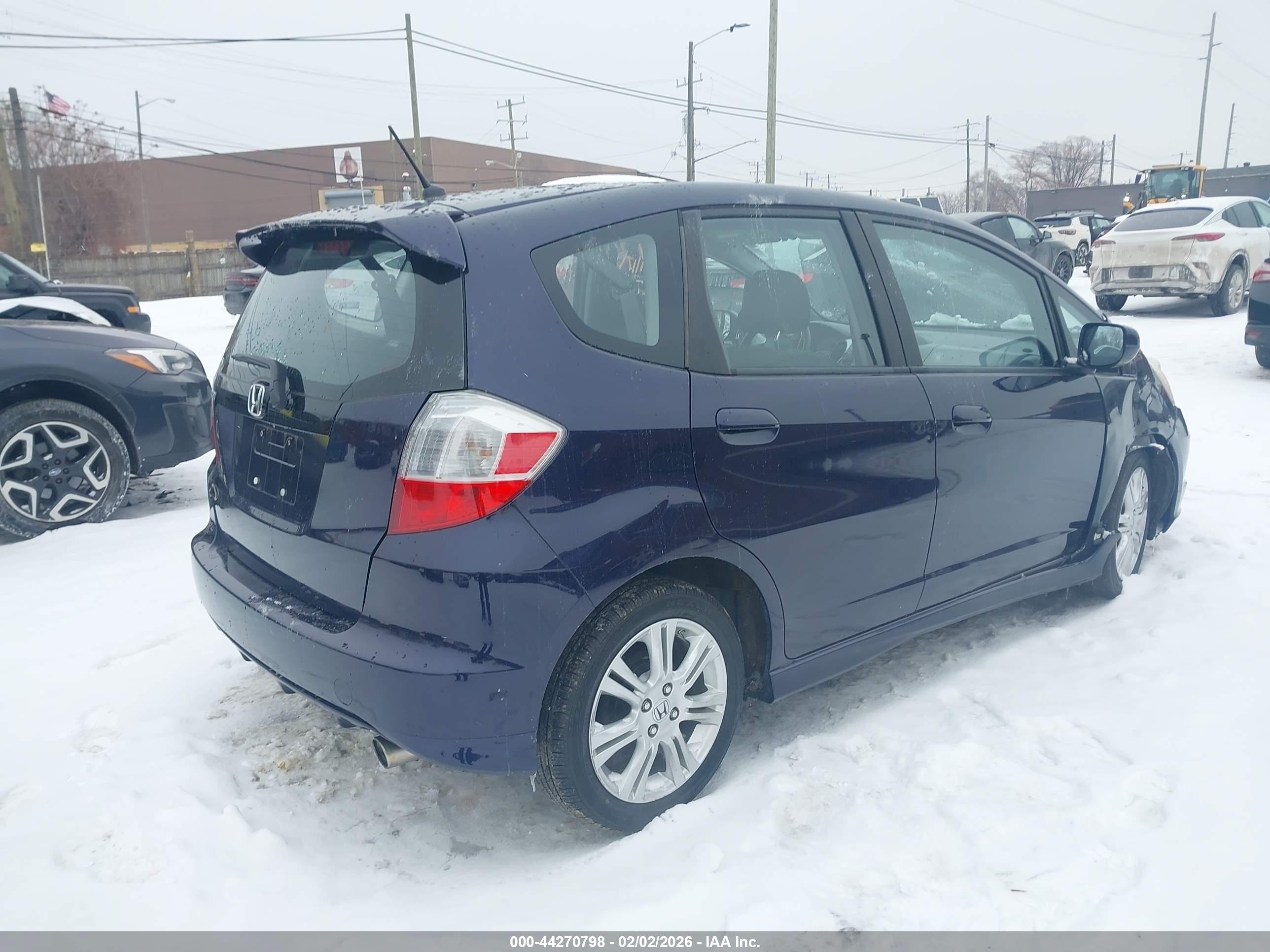 HONDA FIT image 4