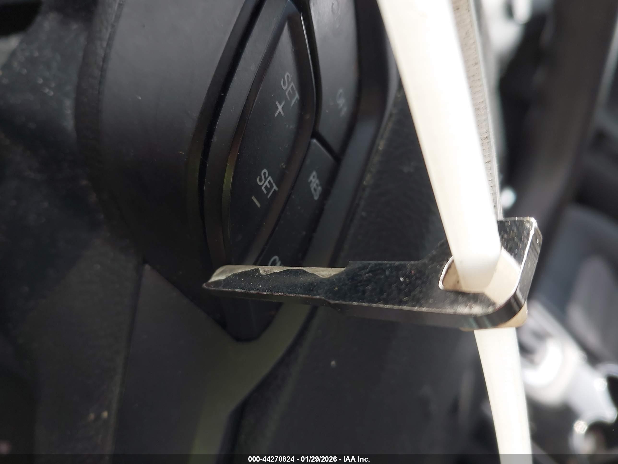 FORD EDGE image 11