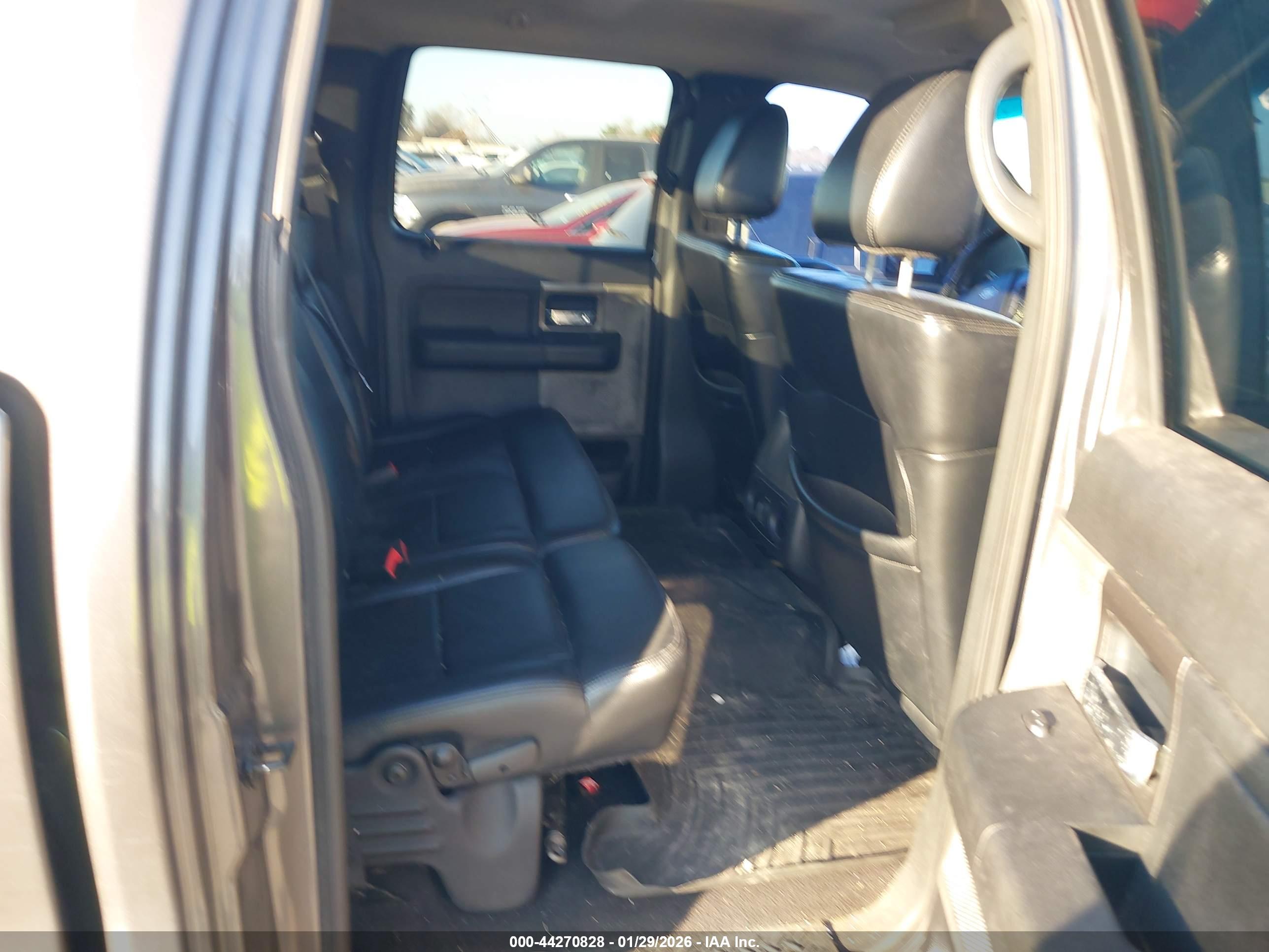 FORD F-150 image 8
