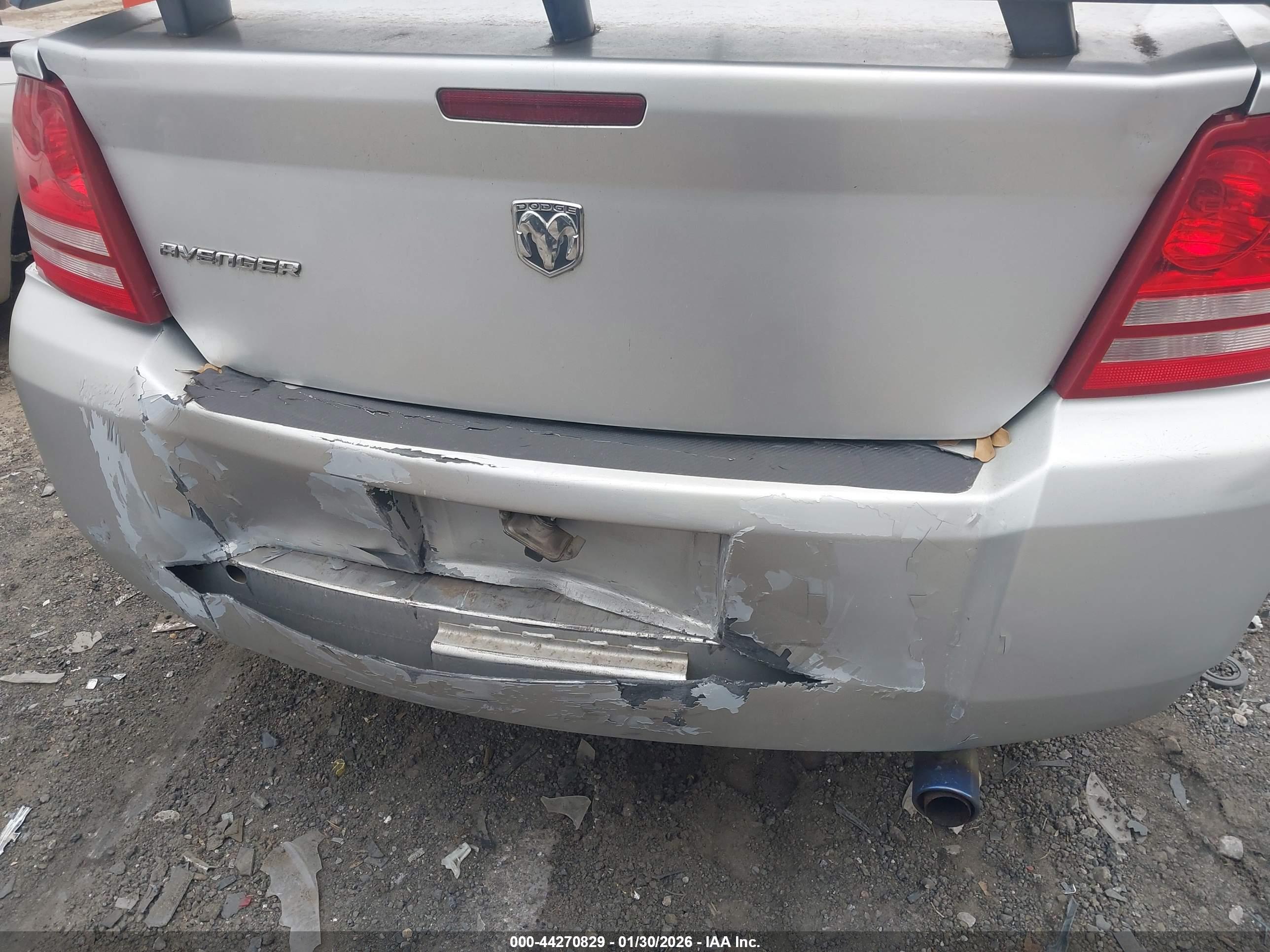 DODGE AVENGER image 6