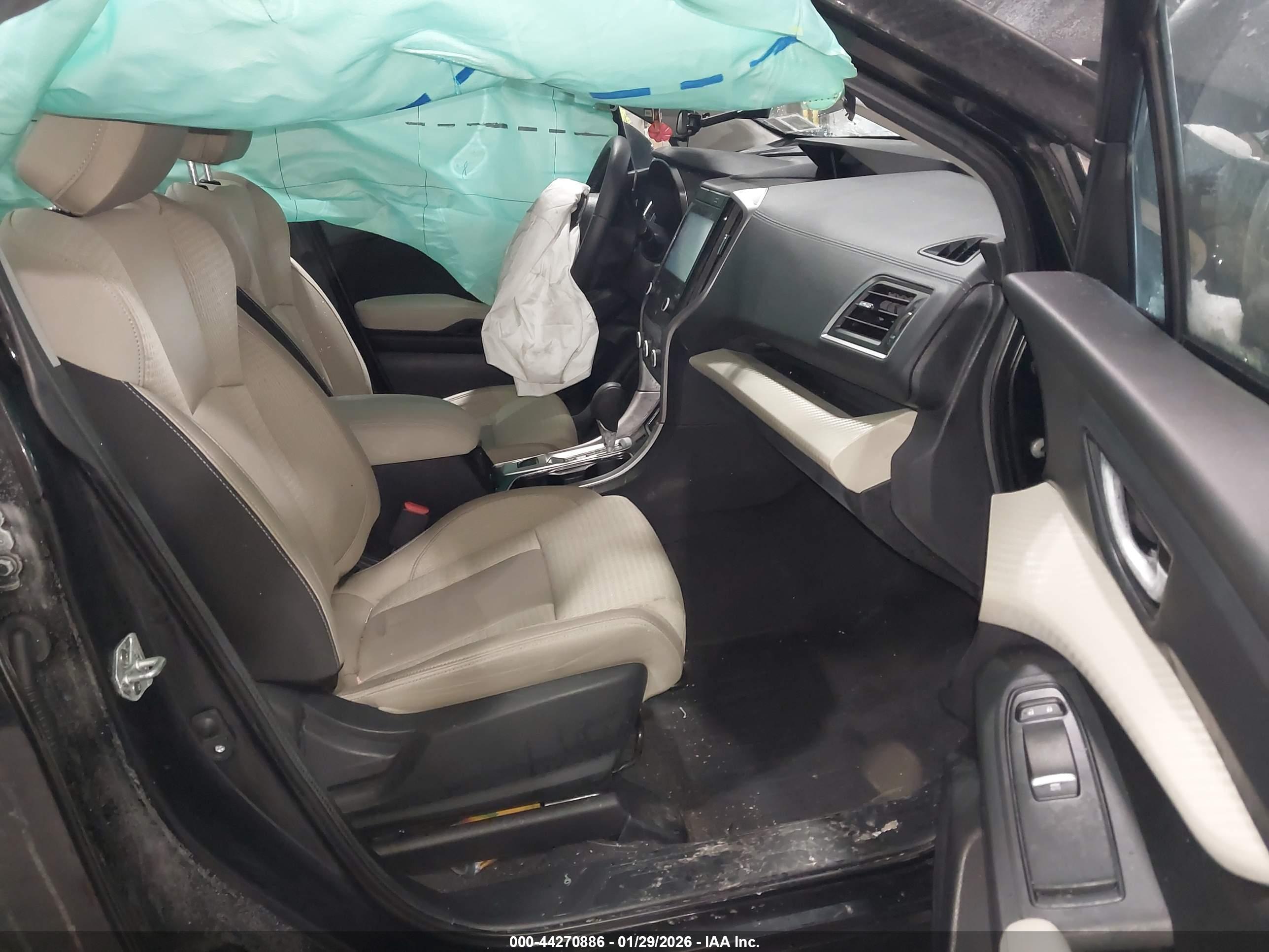 SUBARU ASCENT image 5