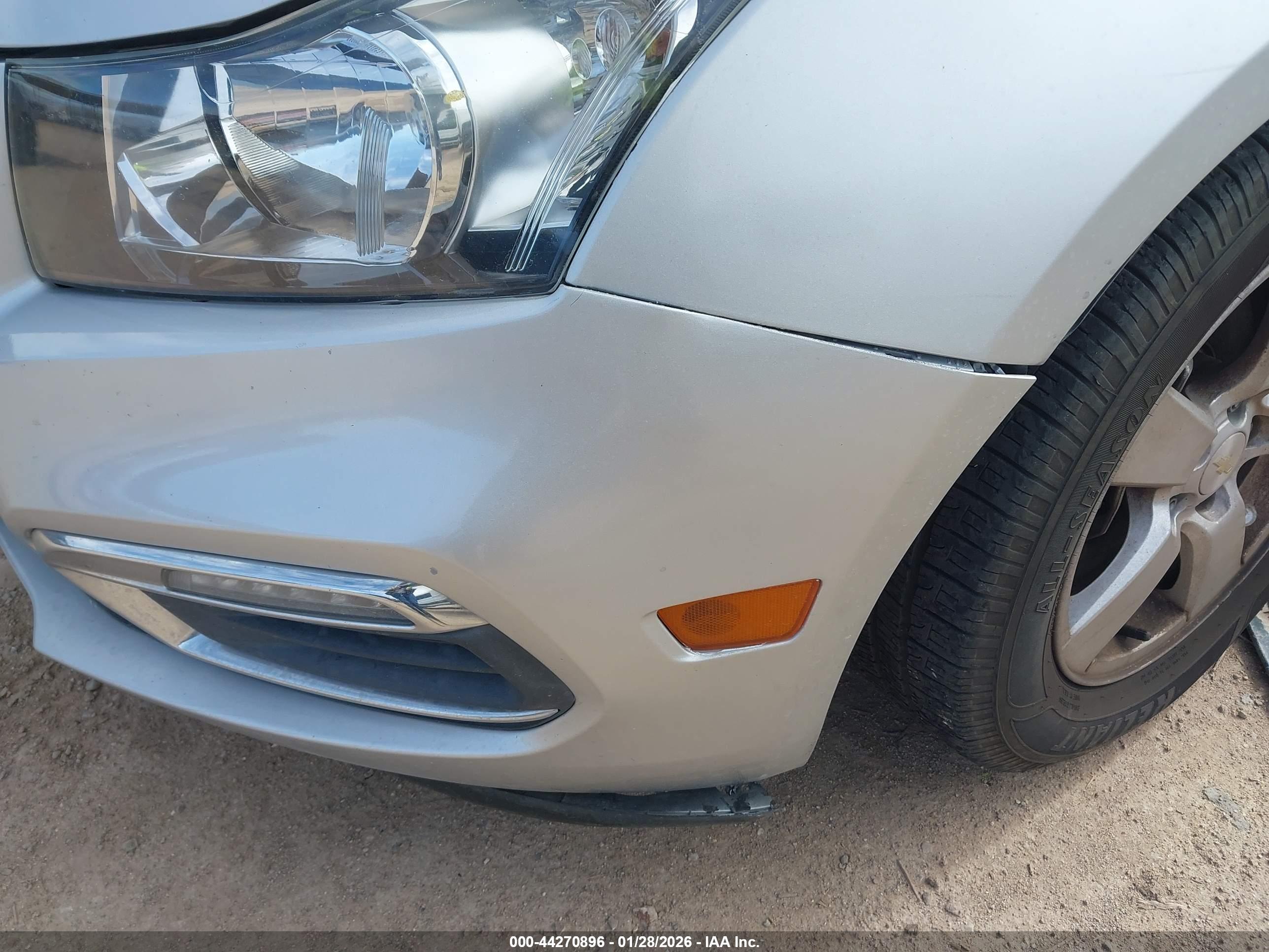 CHEVROLET CRUZE image 6
