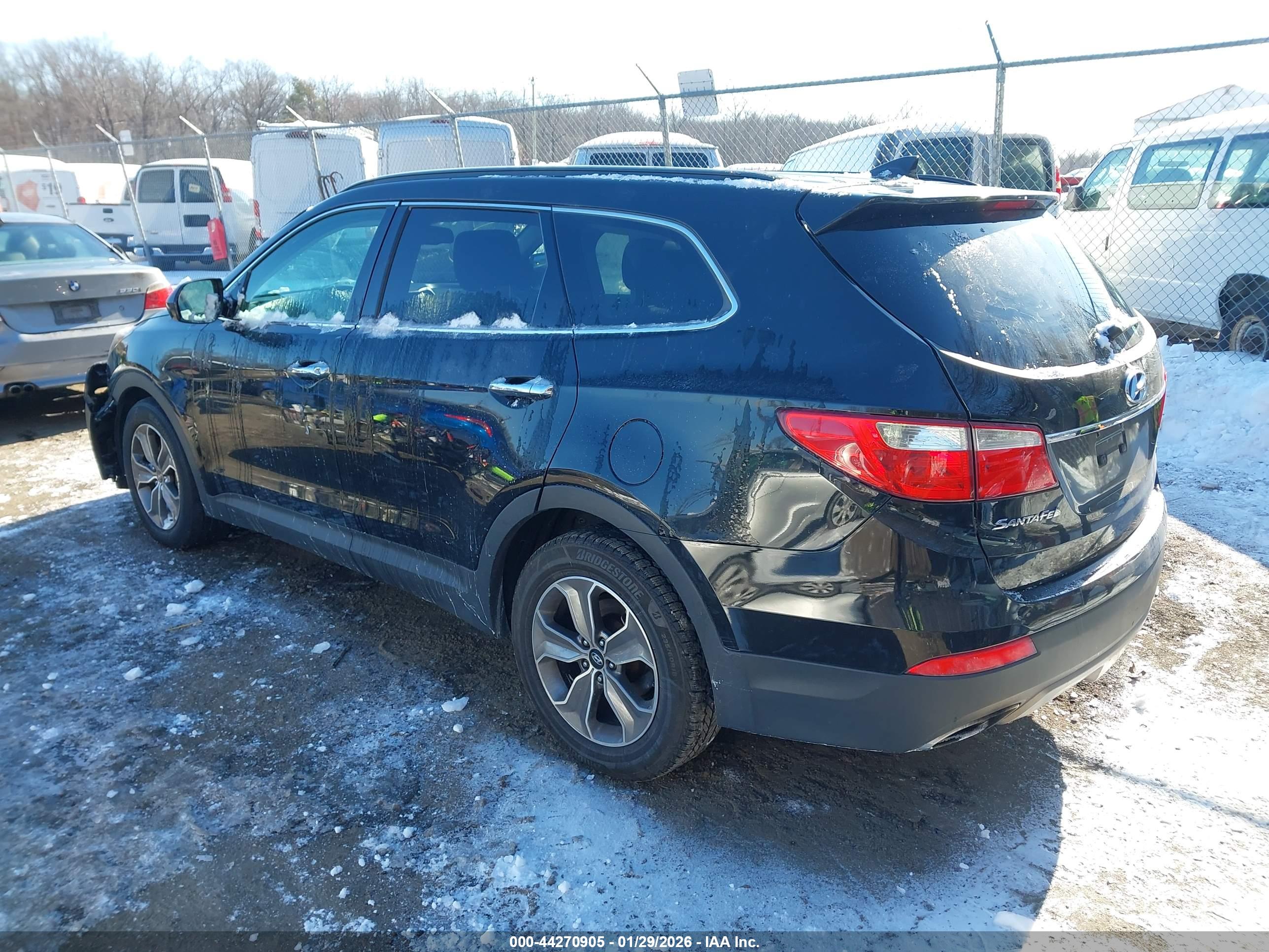 HYUNDAI SANTA image 3