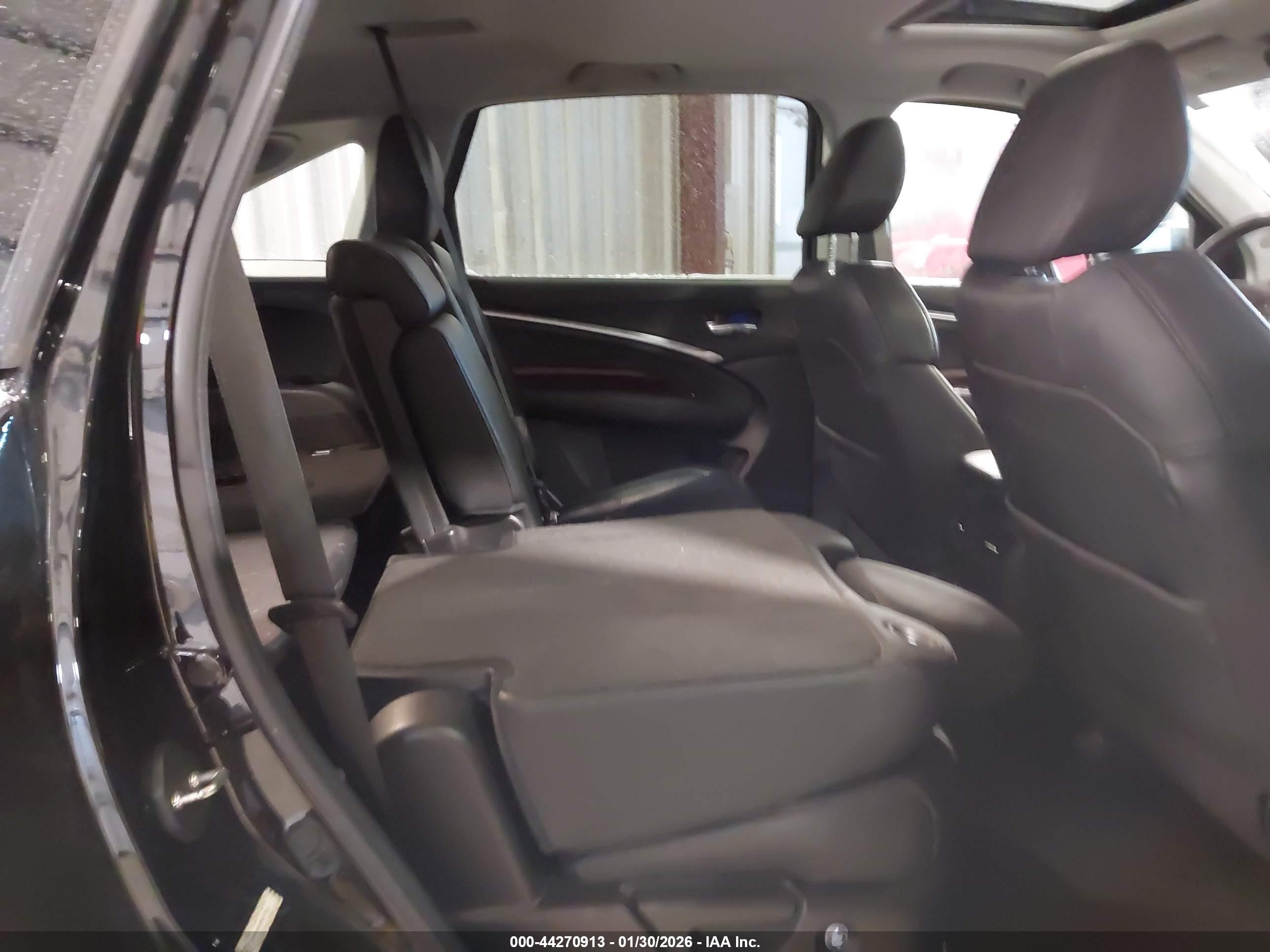 ACURA MDX image 8