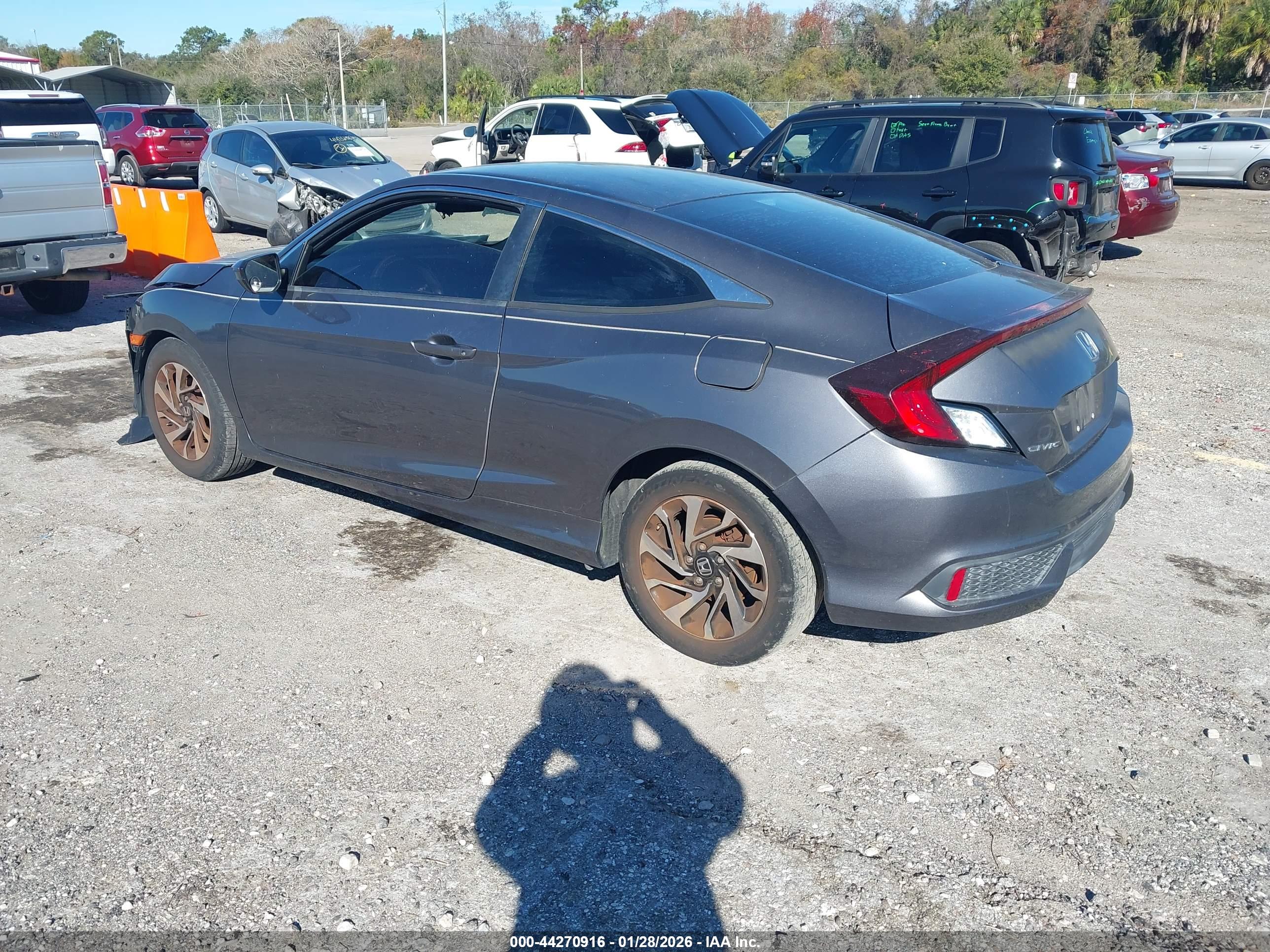 HONDA CIVIC image 3
