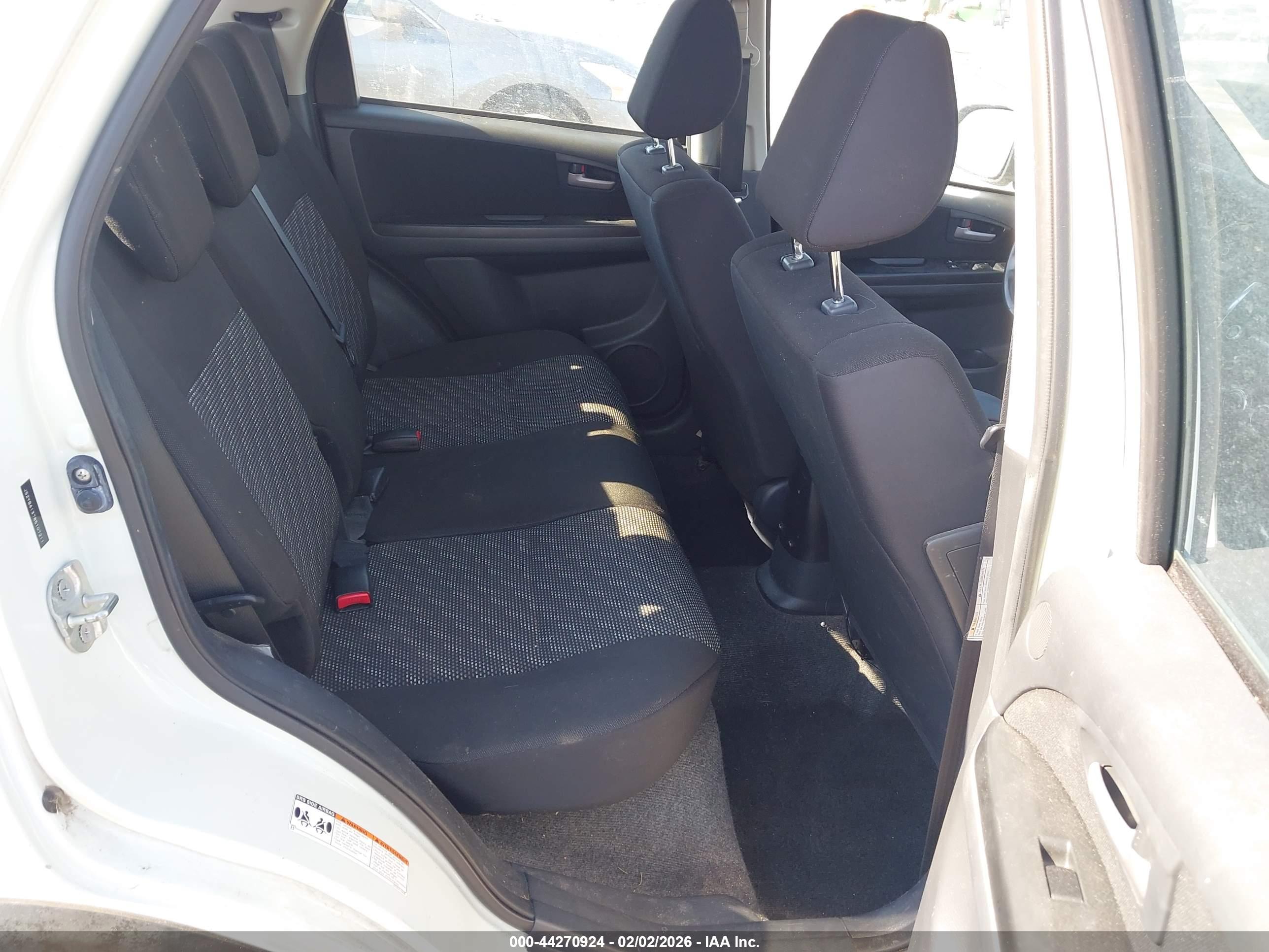 SUZUKI SX4 image 8