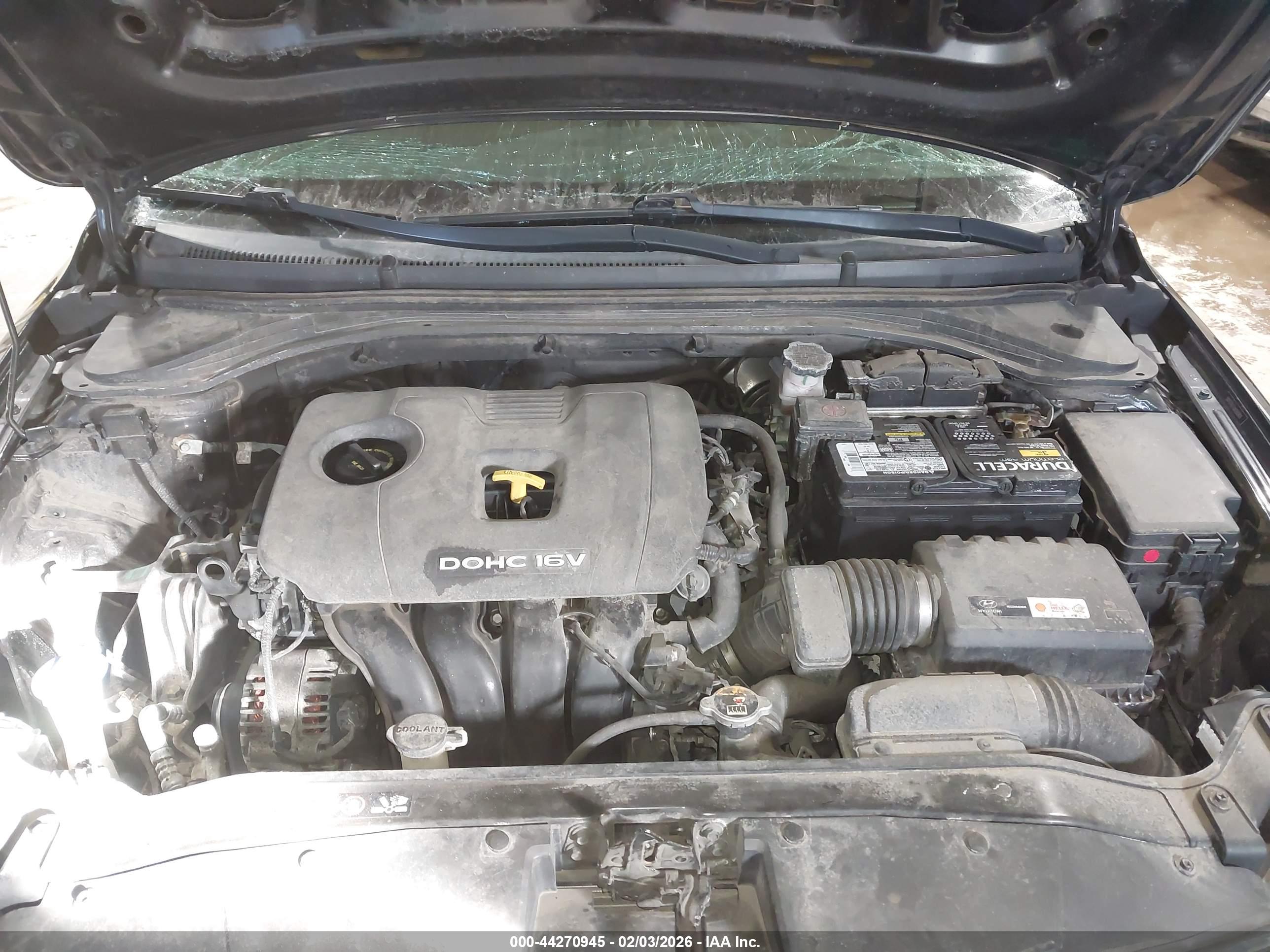 HYUNDAI ELANTRA image 10