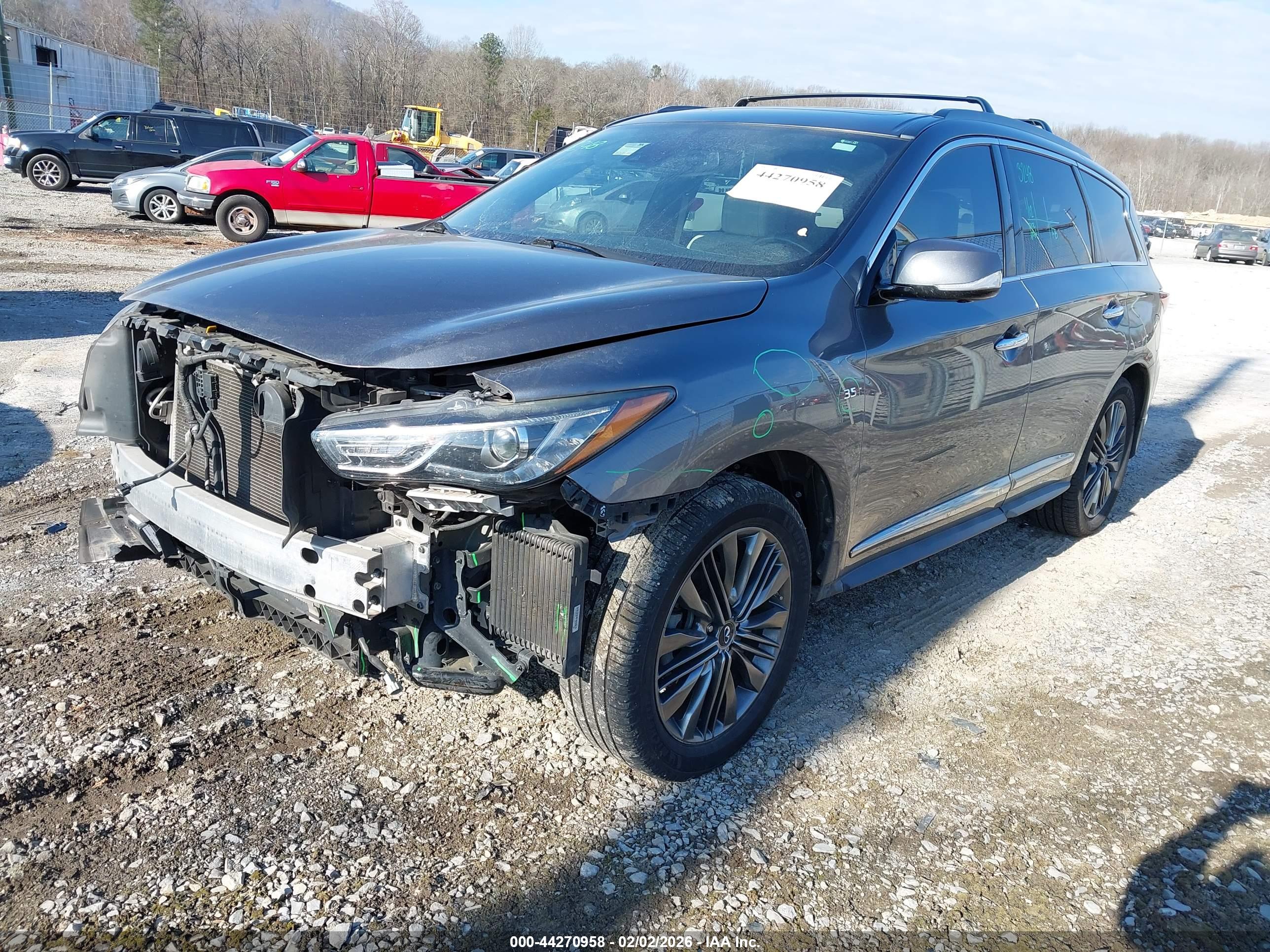 INFINITI QX60 image 2