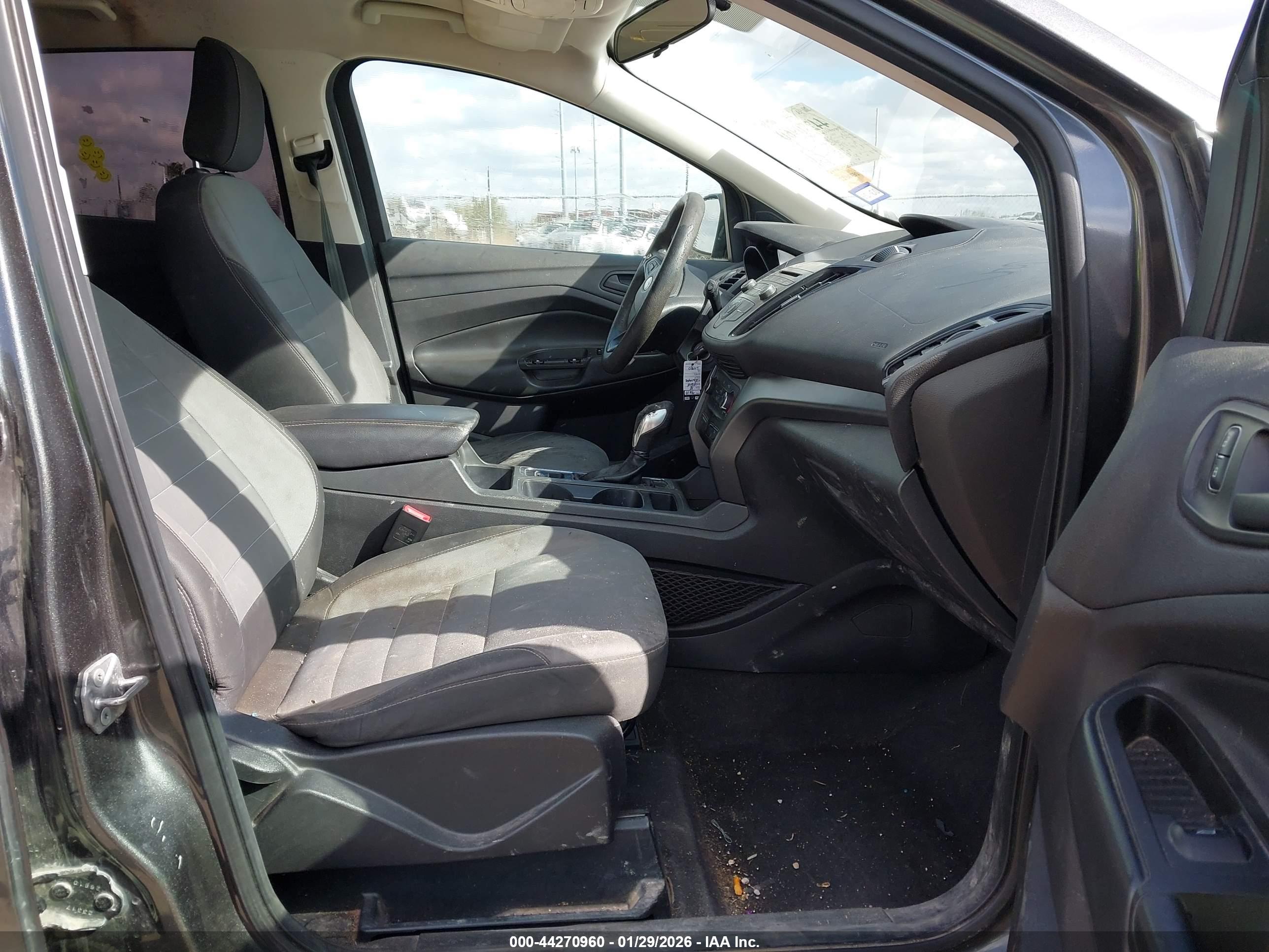FORD ESCAPE image 5