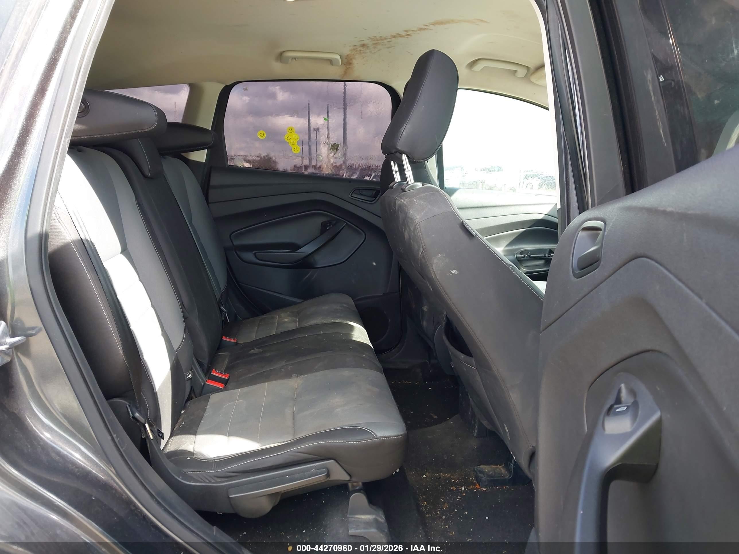 FORD ESCAPE image 8