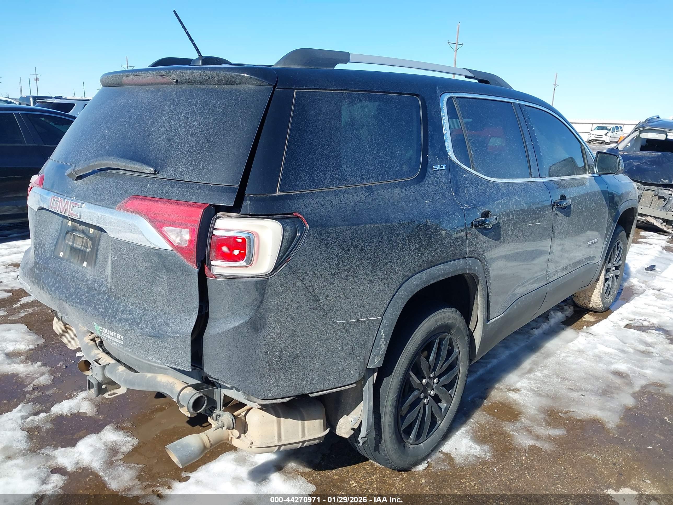 GMC ACADIA image 4