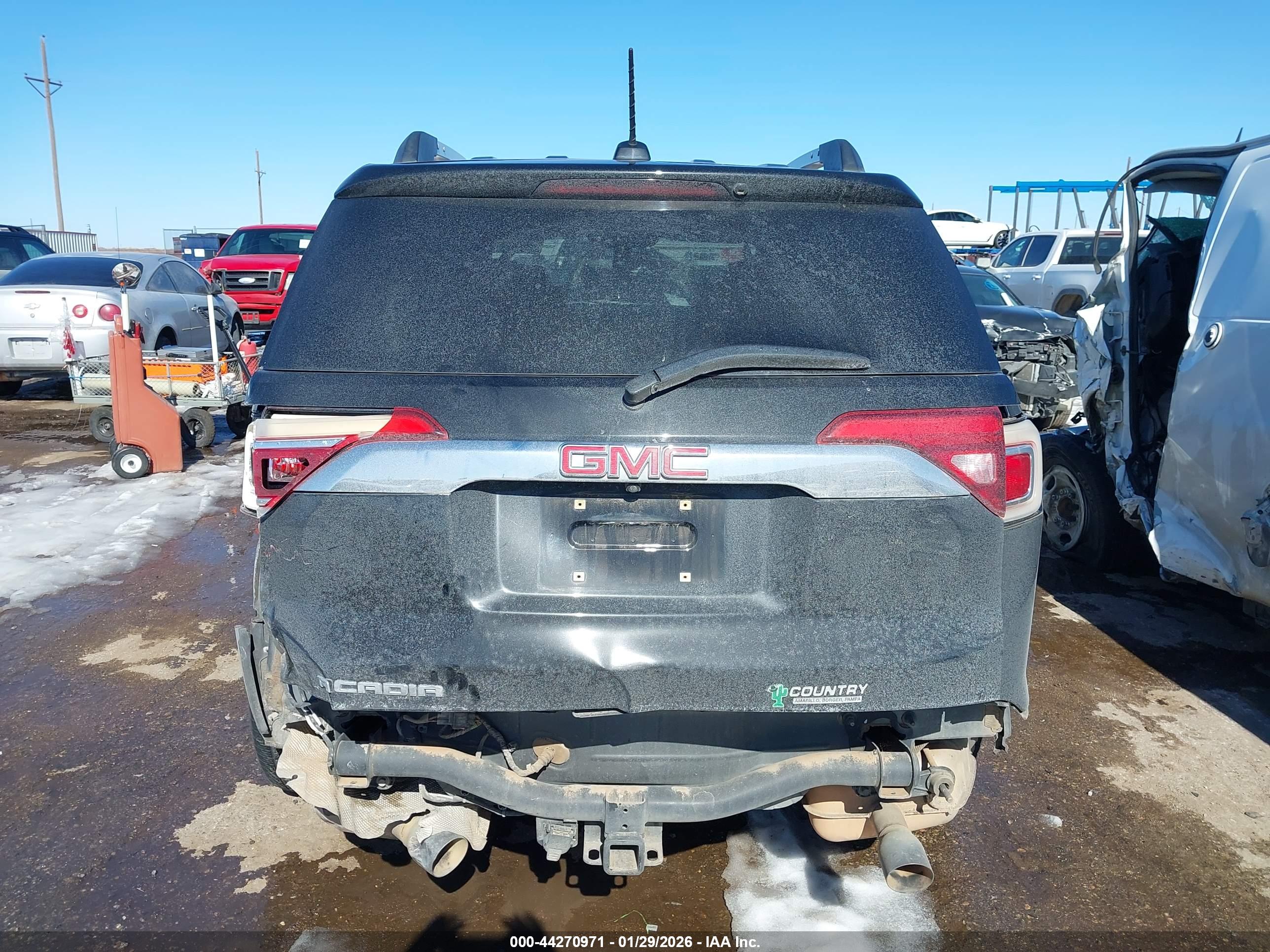 GMC ACADIA image 6