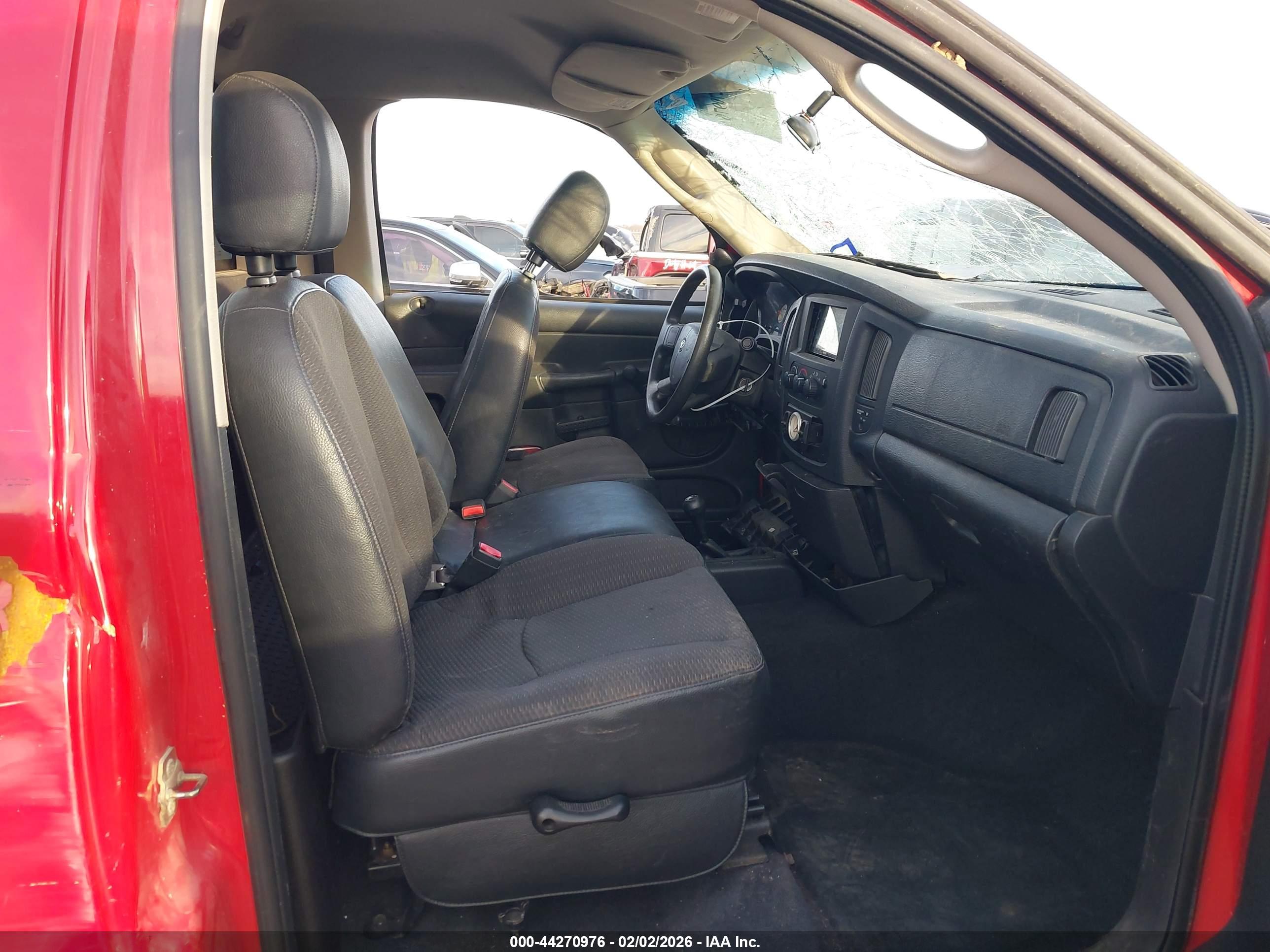 DODGE RAM image 5