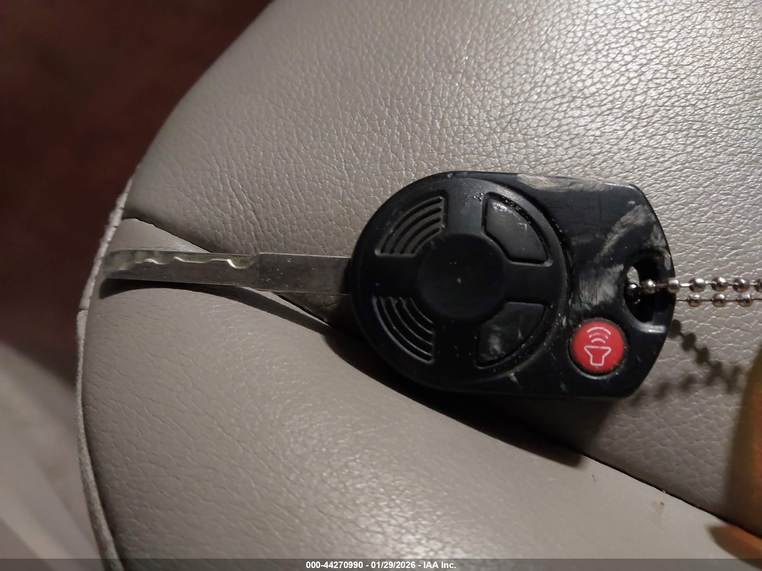 FORD ESCAPE image 11