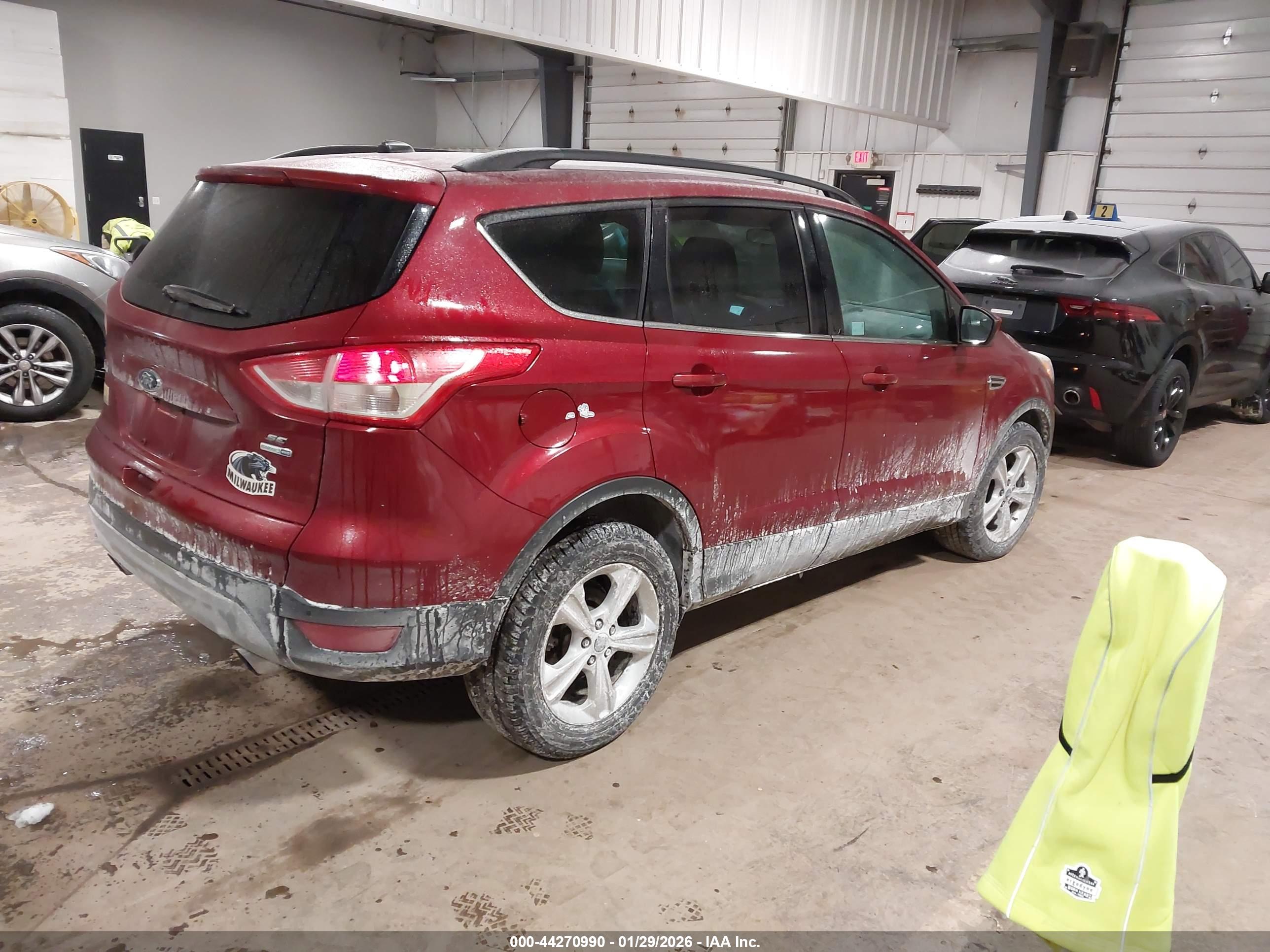 FORD ESCAPE image 4