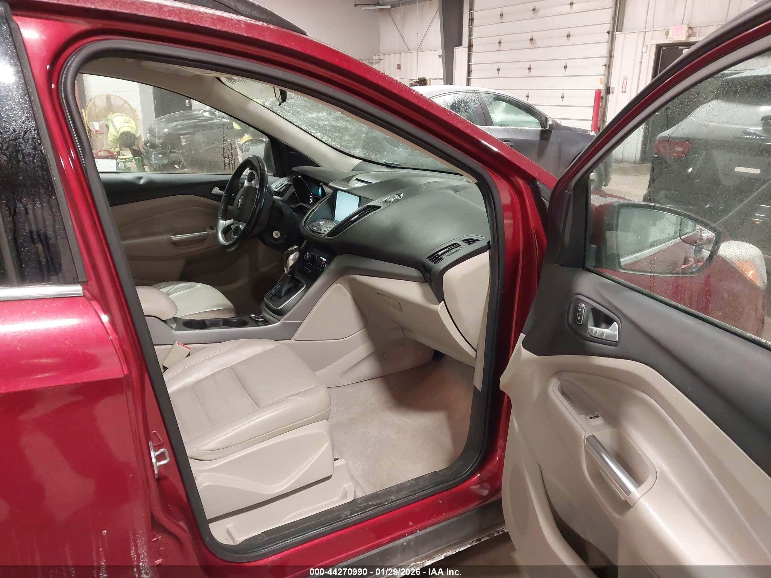 FORD ESCAPE image 5