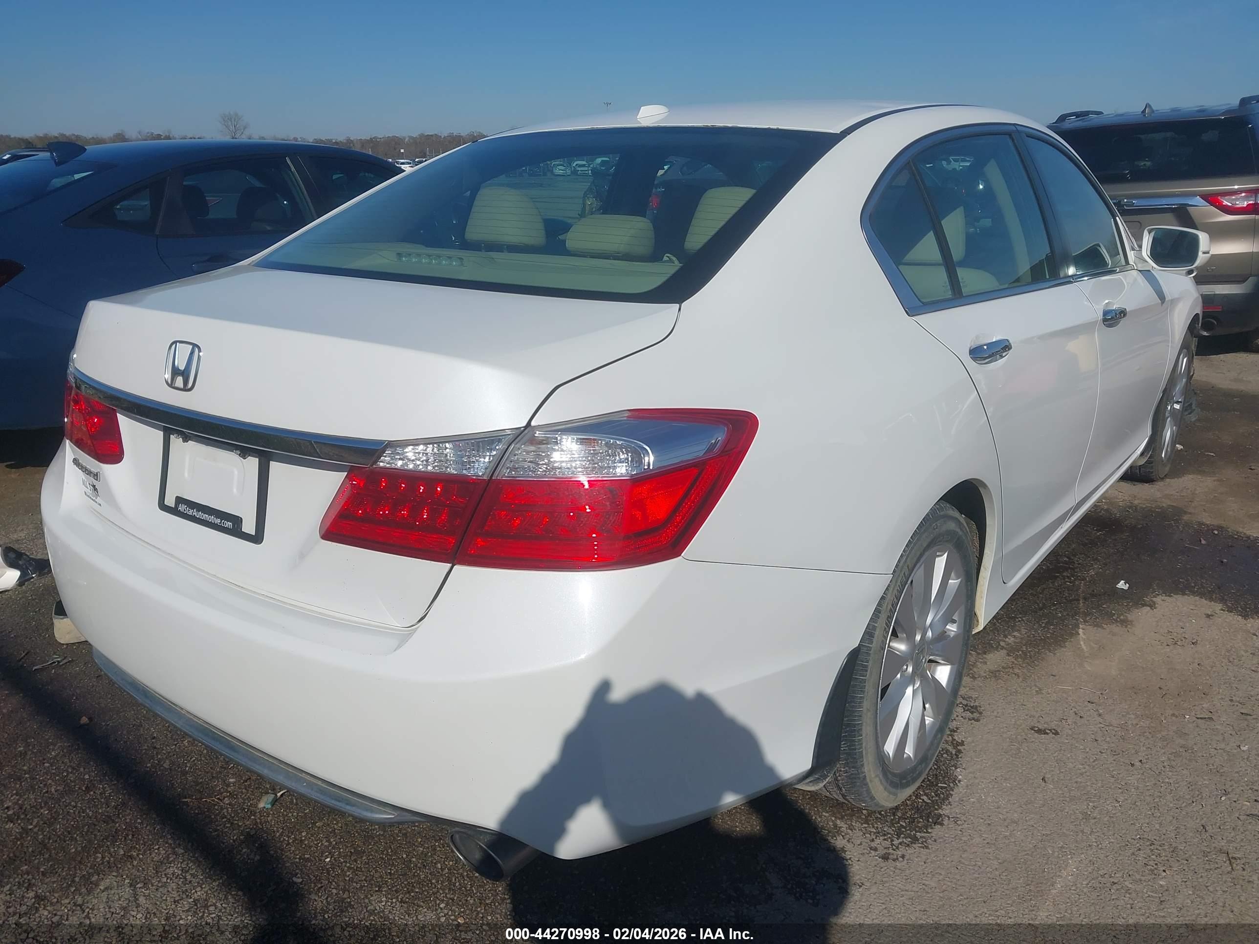 HONDA ACCORD image 4