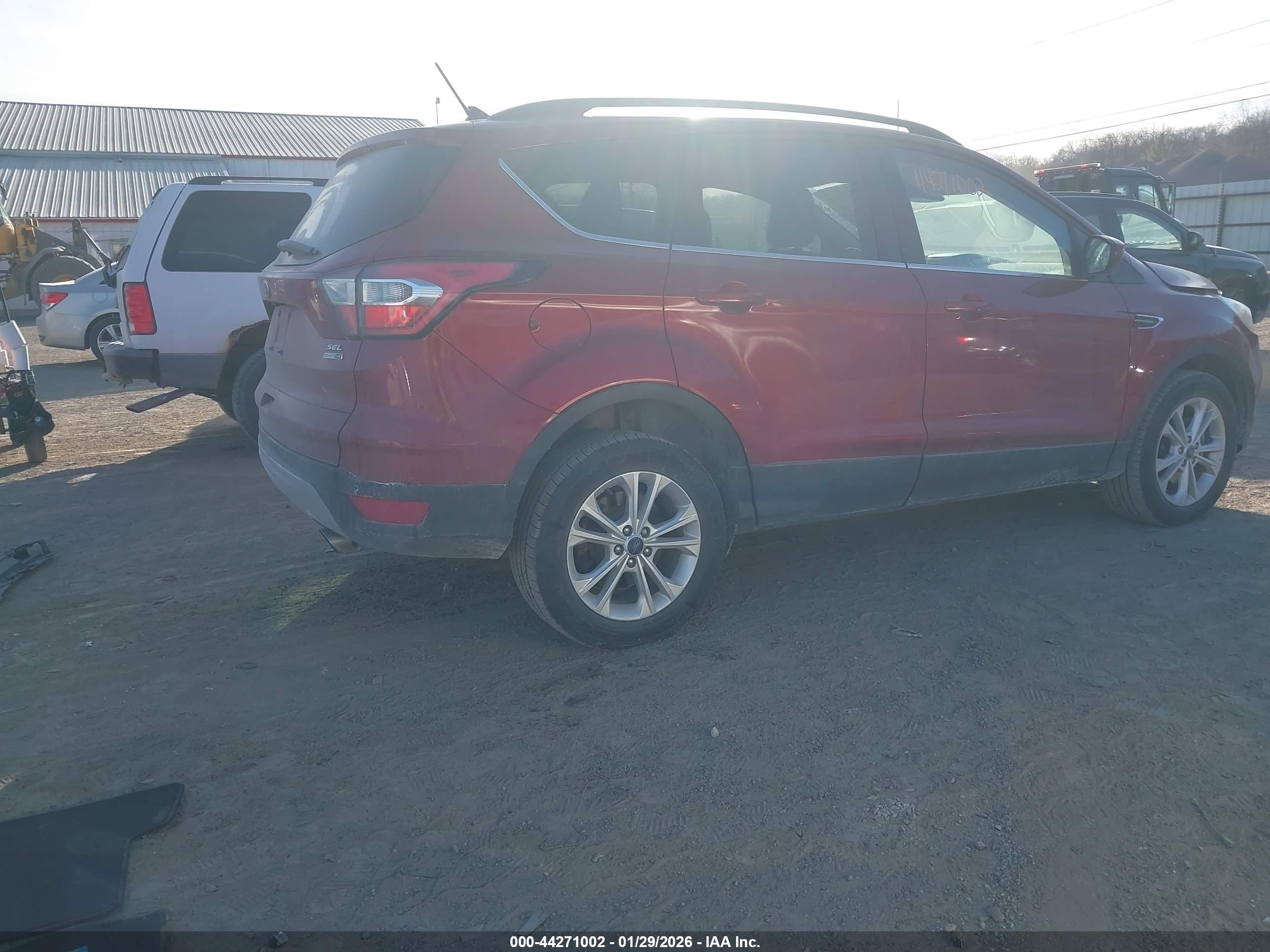 FORD ESCAPE image 4