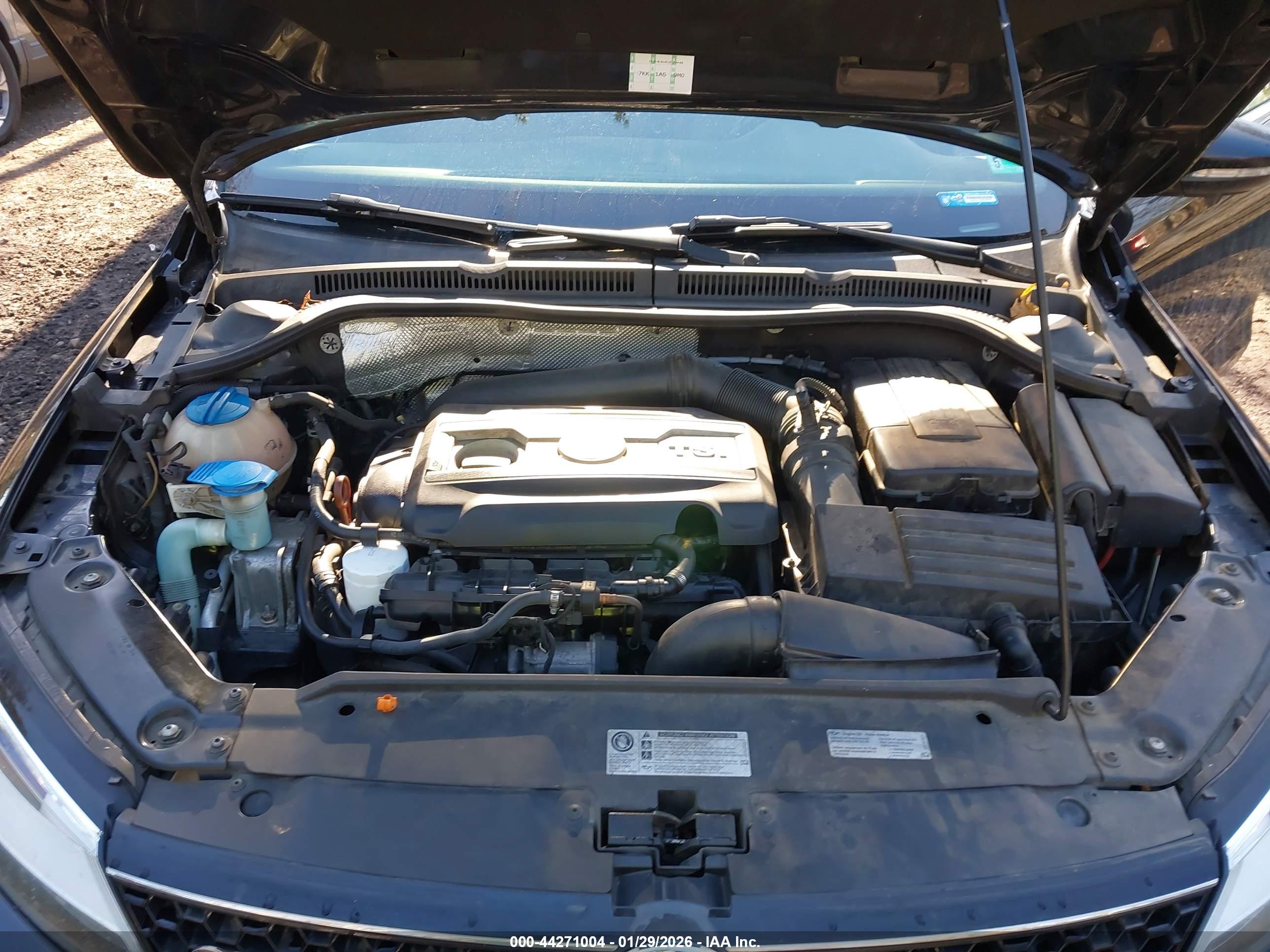 VOLKSWAGEN JETTA image 10