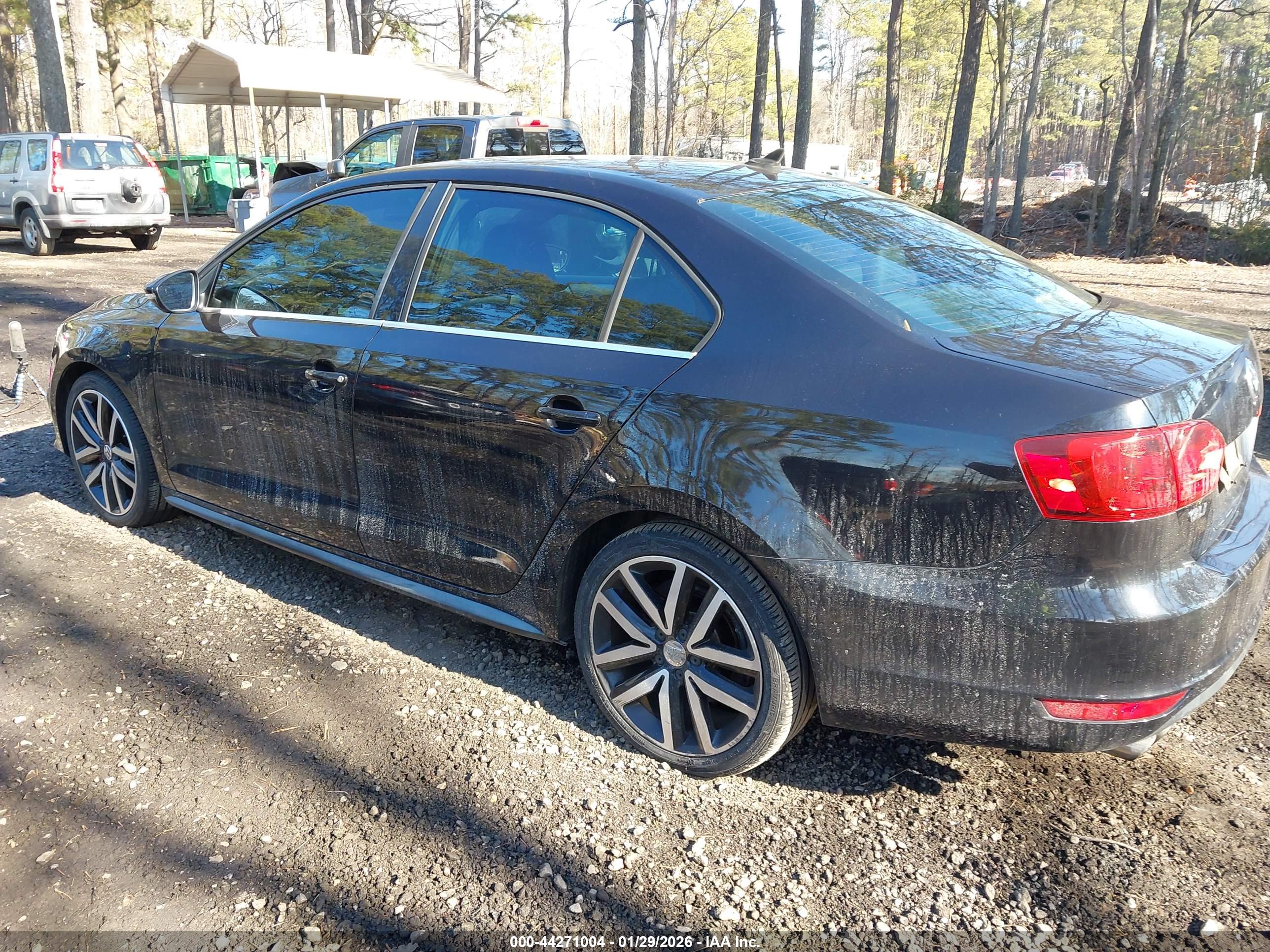 VOLKSWAGEN JETTA image 3