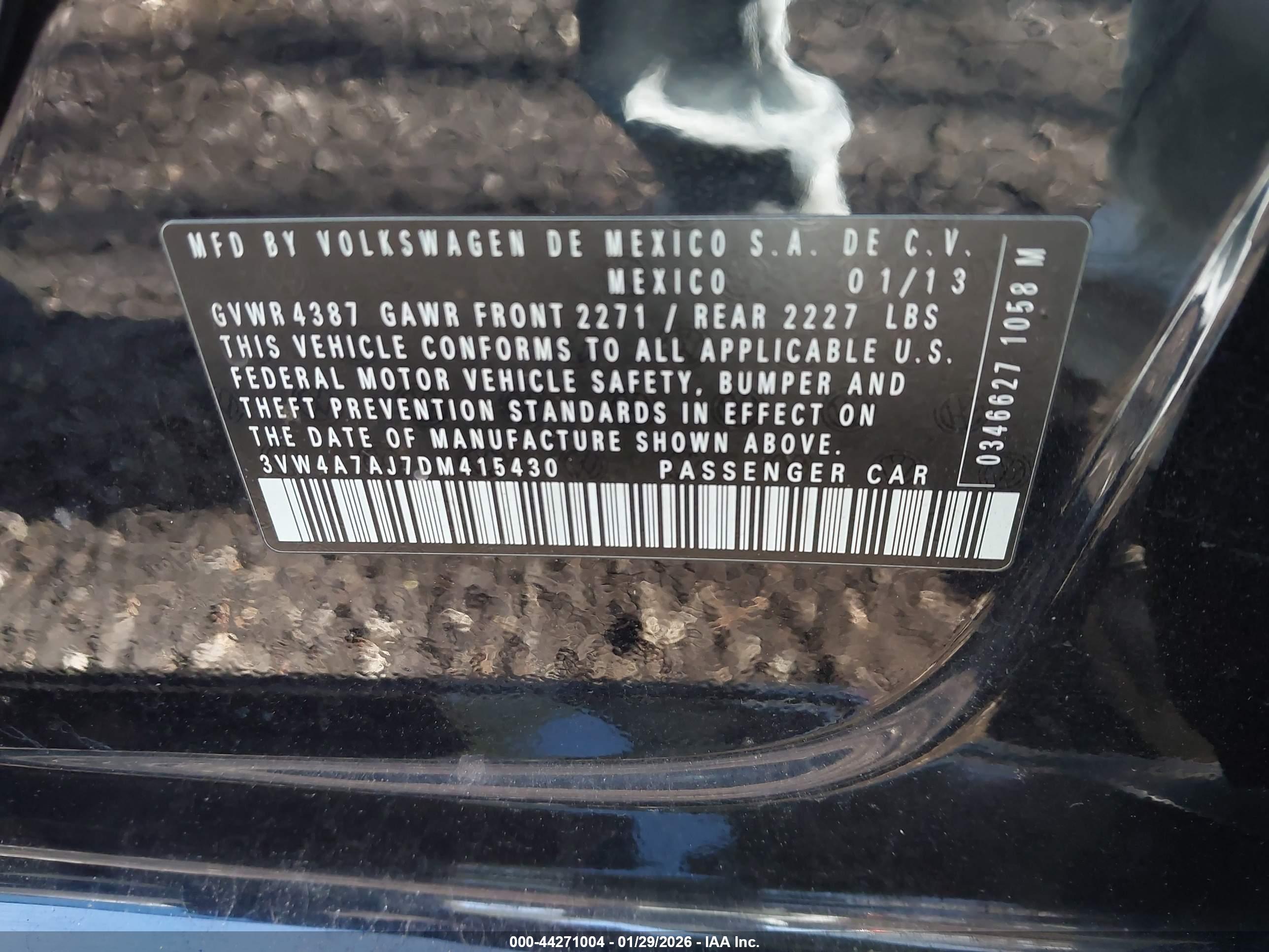 VOLKSWAGEN JETTA image 9
