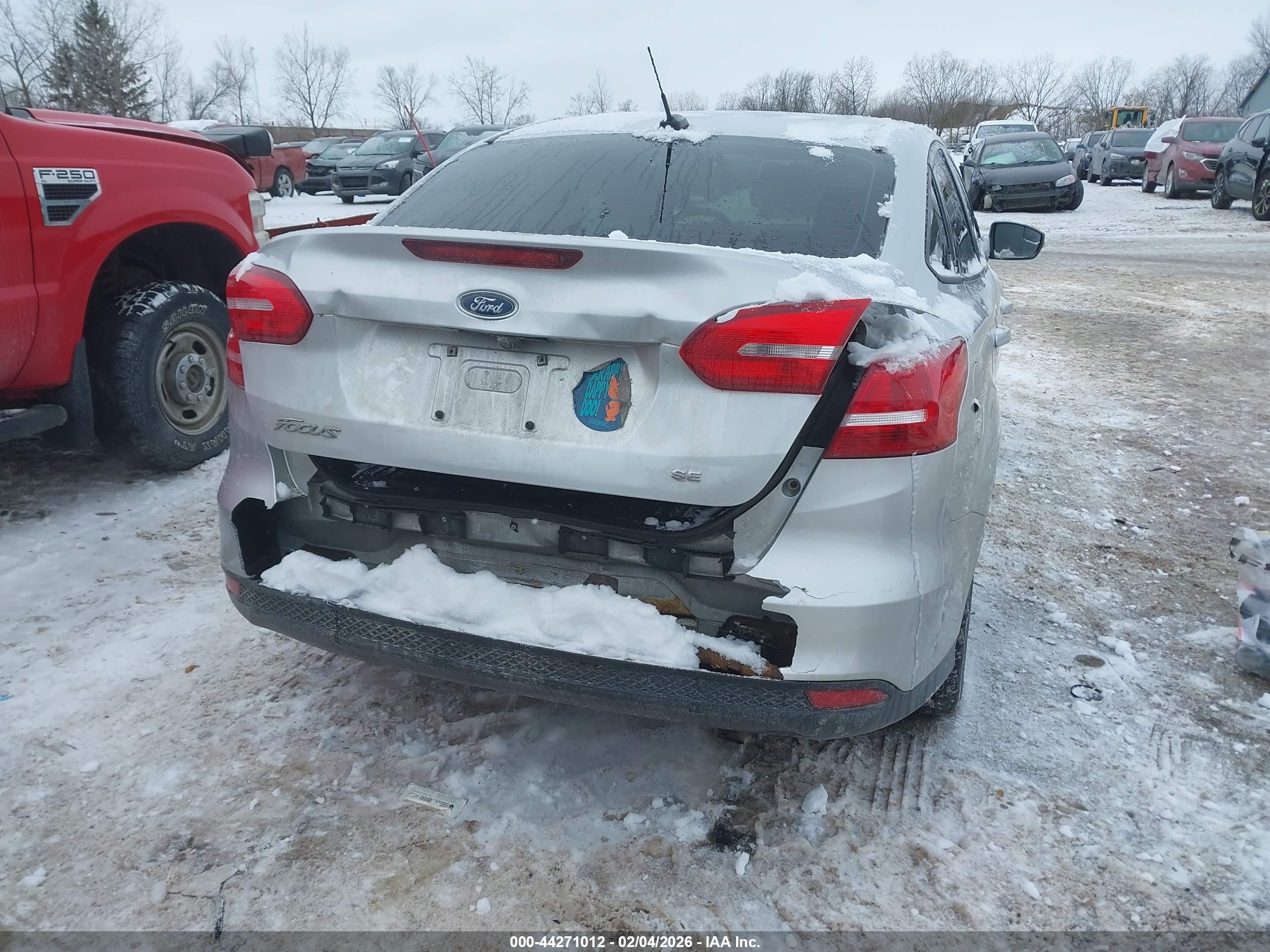 FORD FOCUS image 6