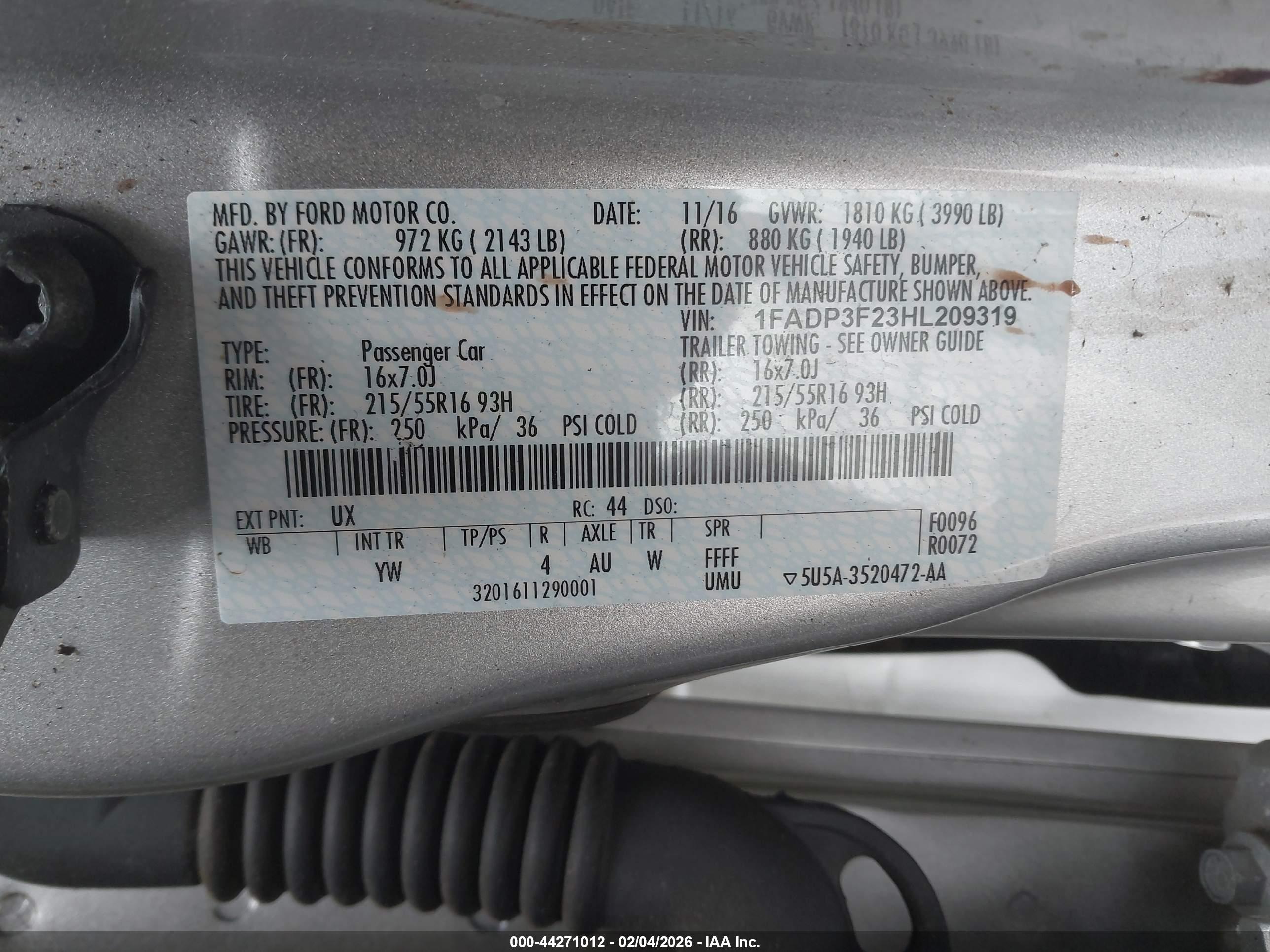 FORD FOCUS image 9