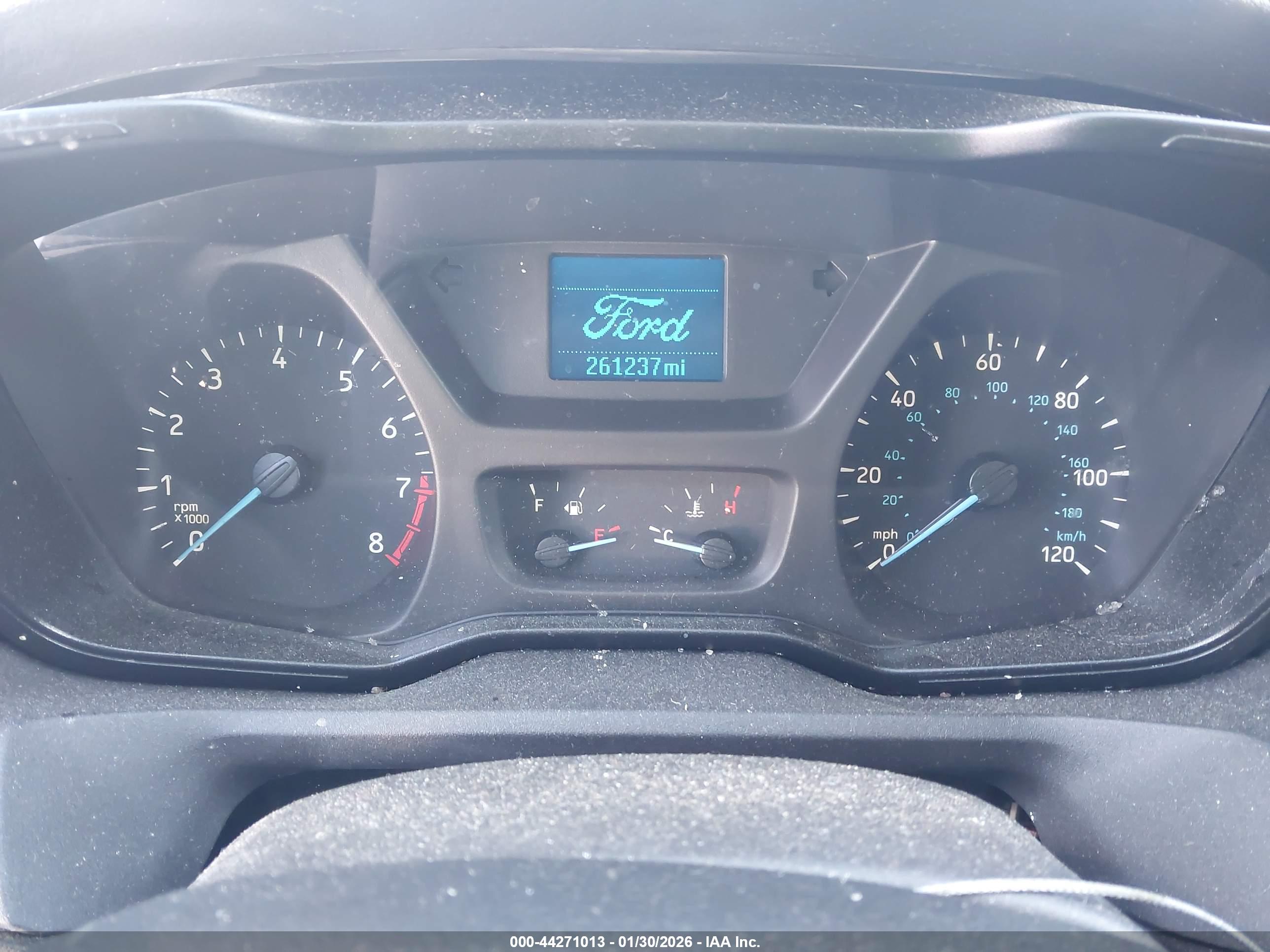 FORD TRANSIT-150 image 7