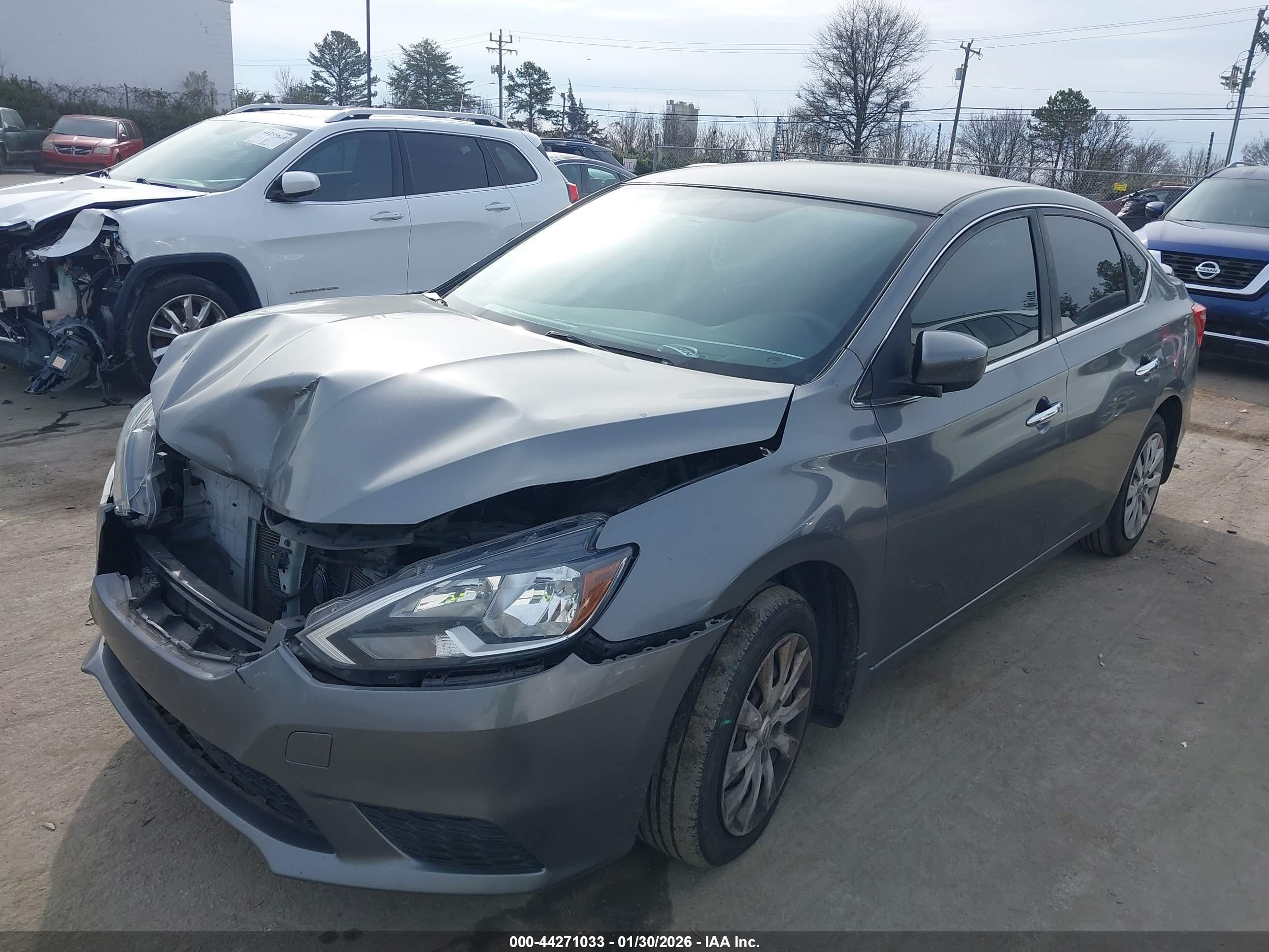 NISSAN SENTRA image 2
