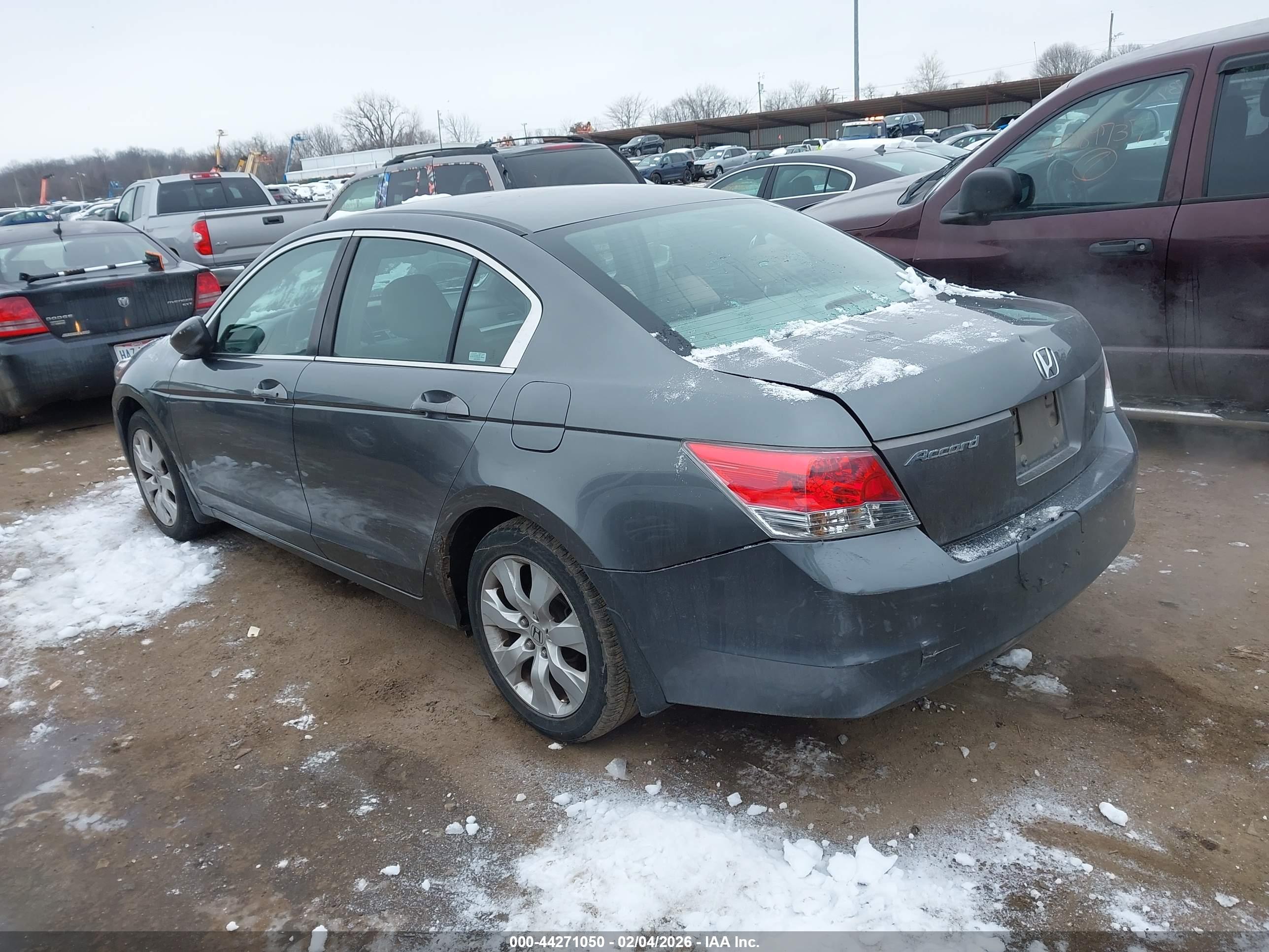 HONDA ACCORD image 3