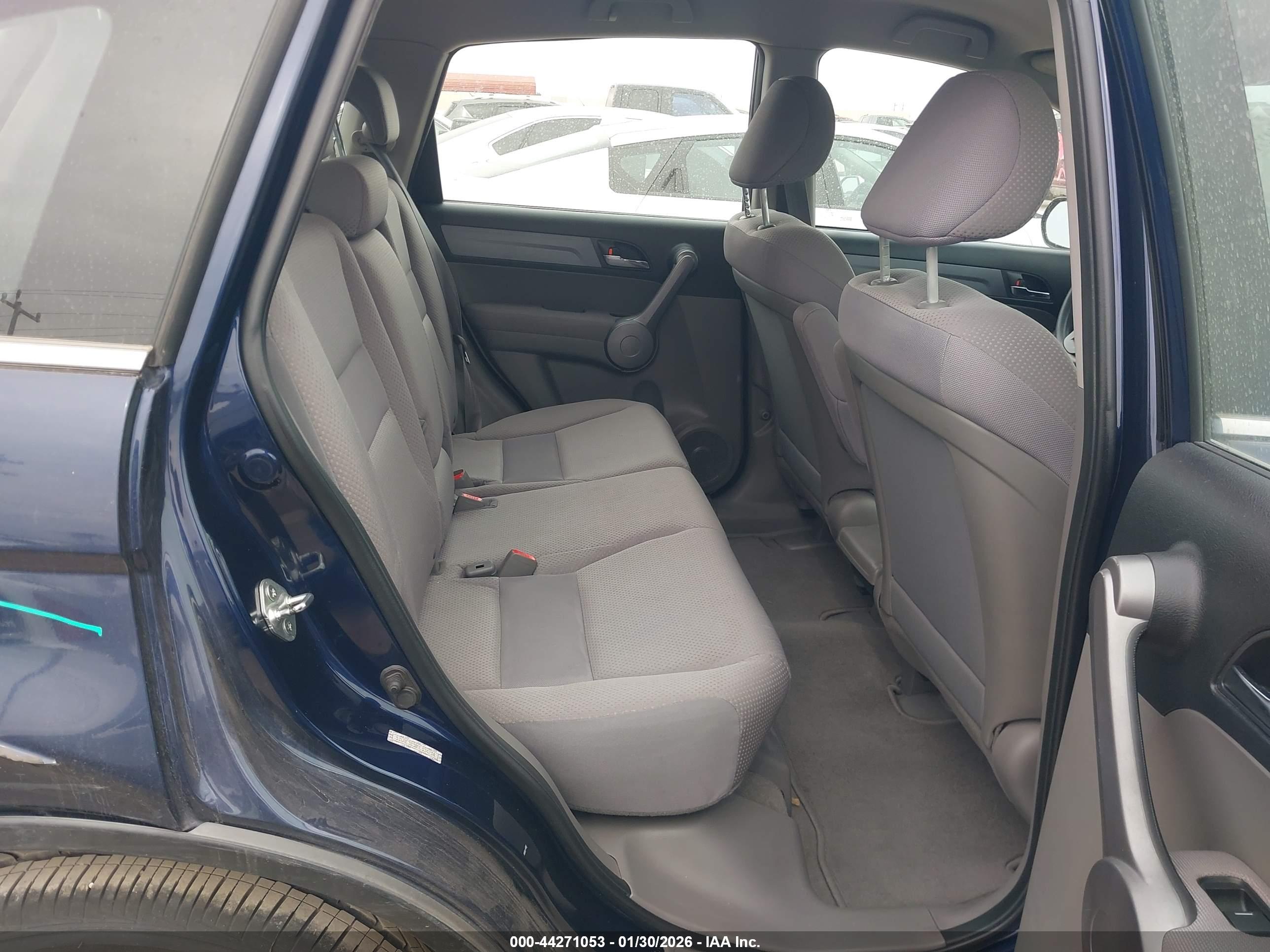 HONDA CR-V image 8
