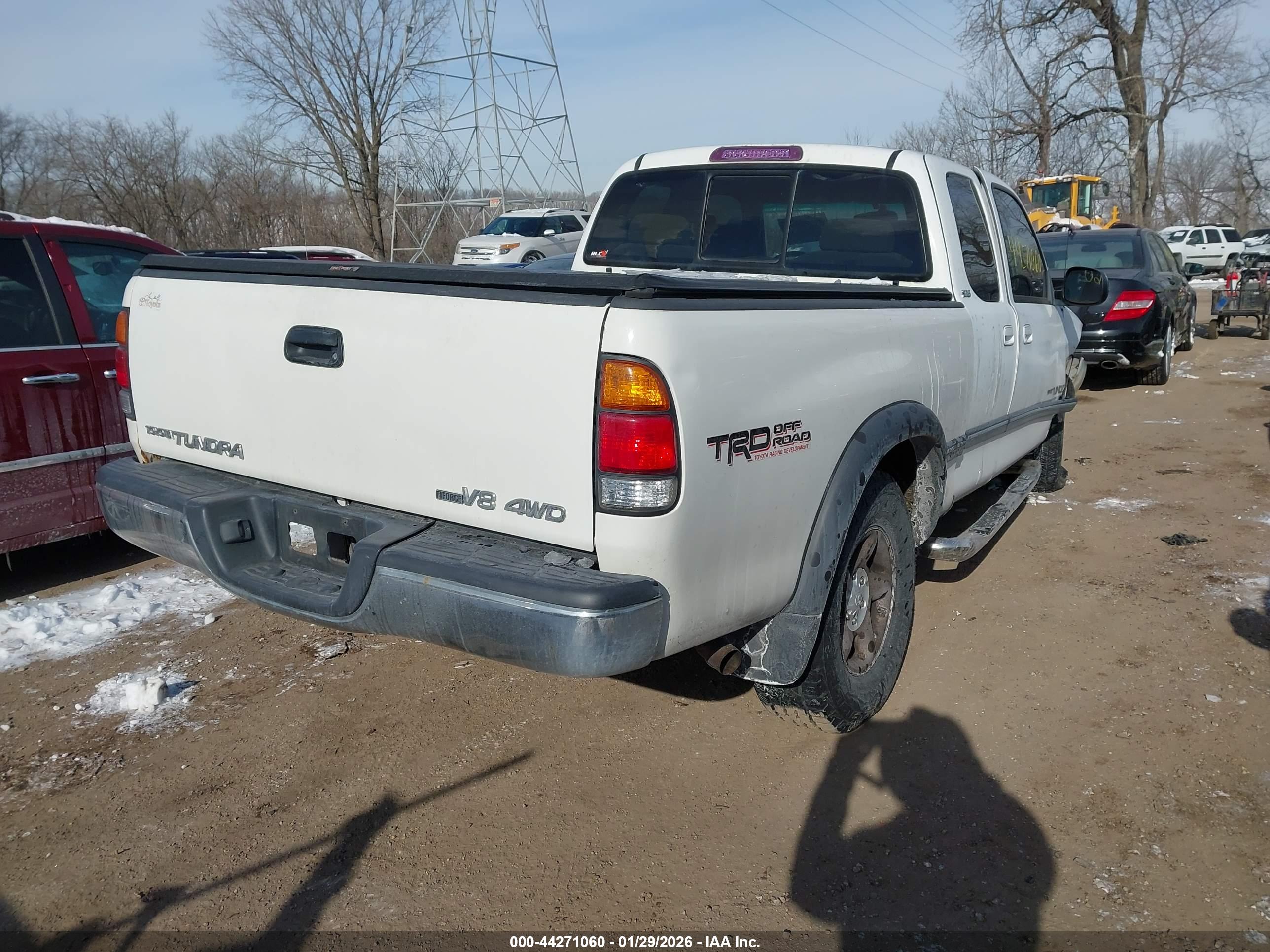 TOYOTA TUNDRA image 4