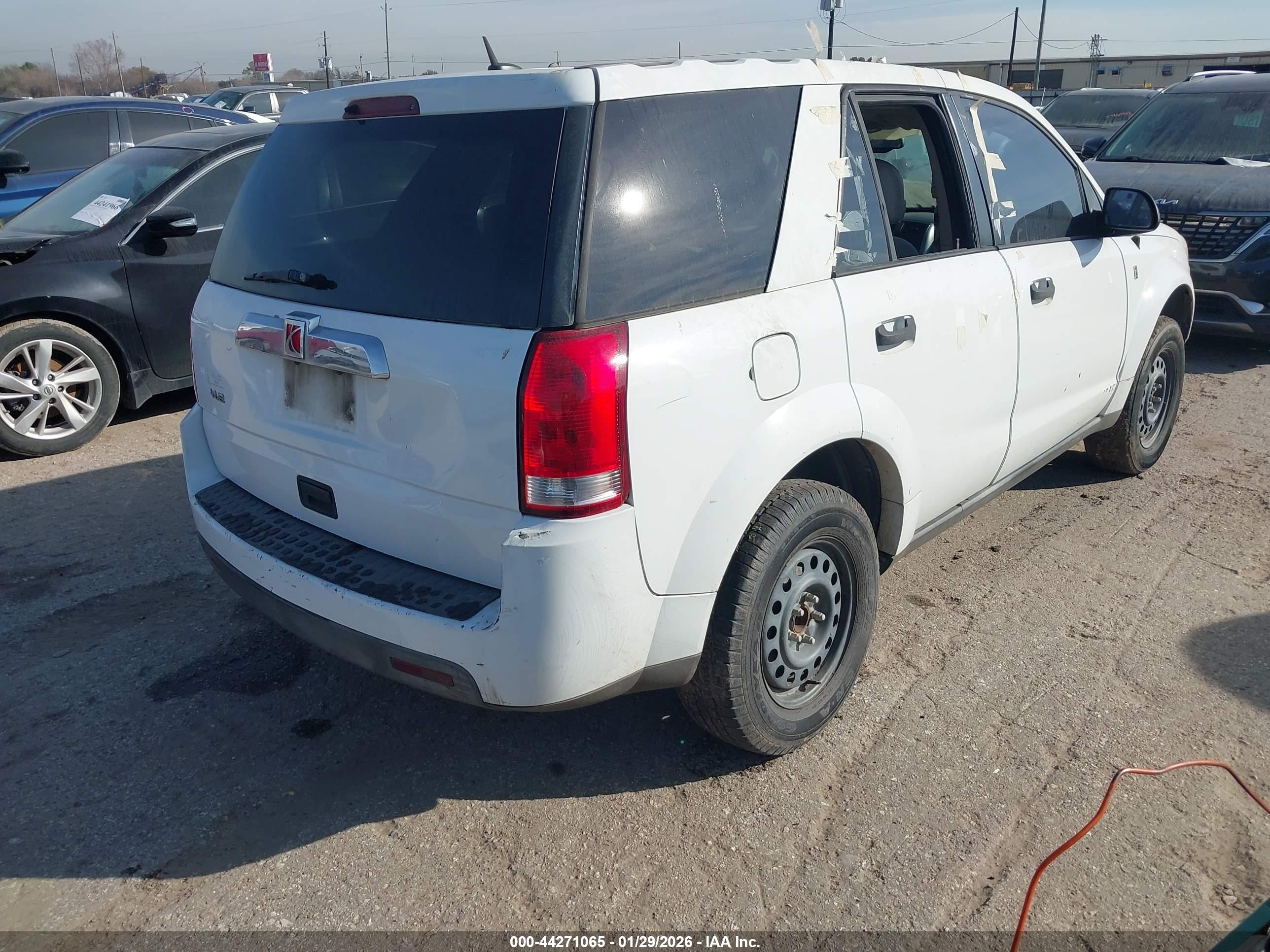 SATURN VUE image 4