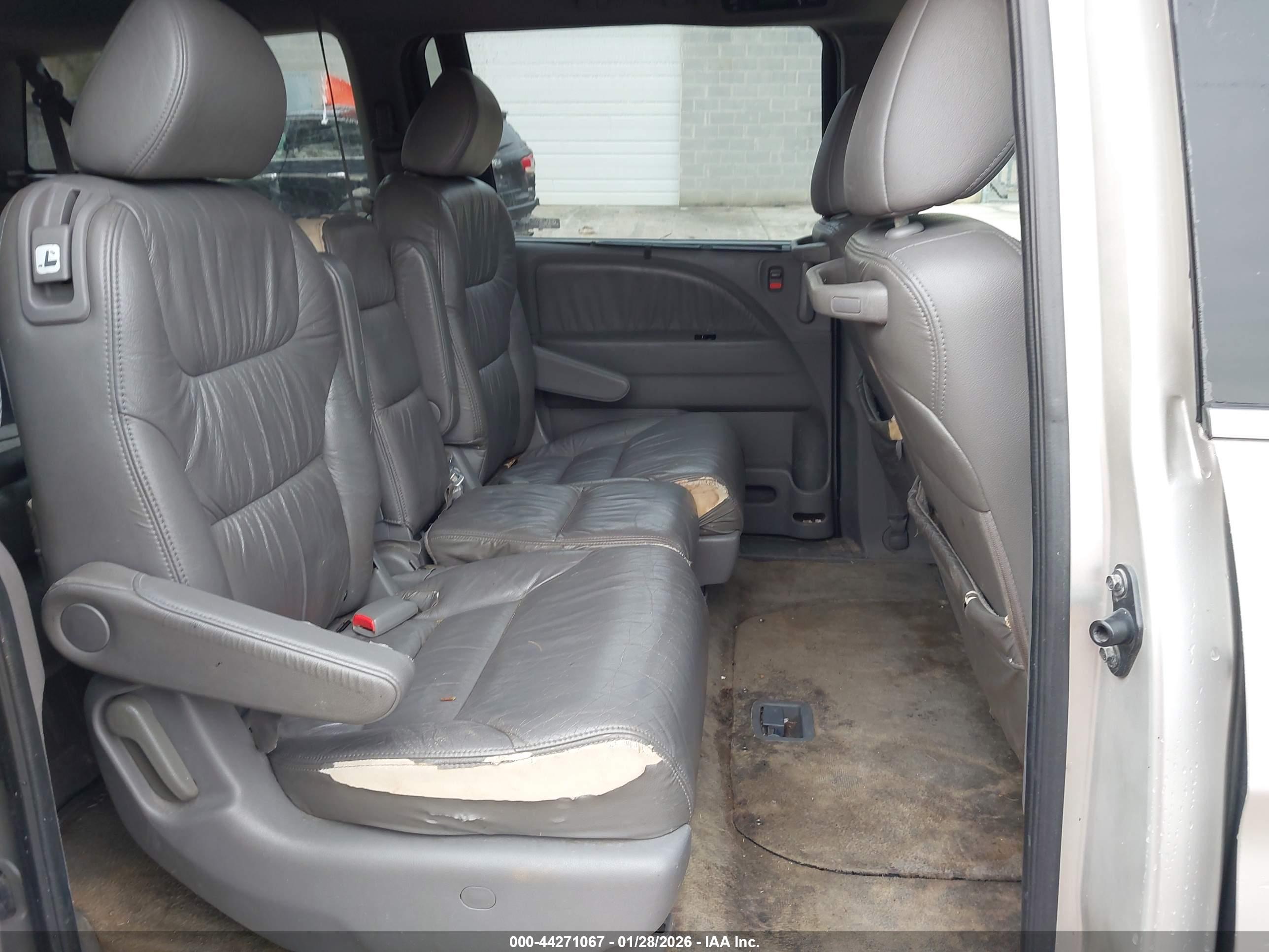 HONDA ODYSSEY image 8