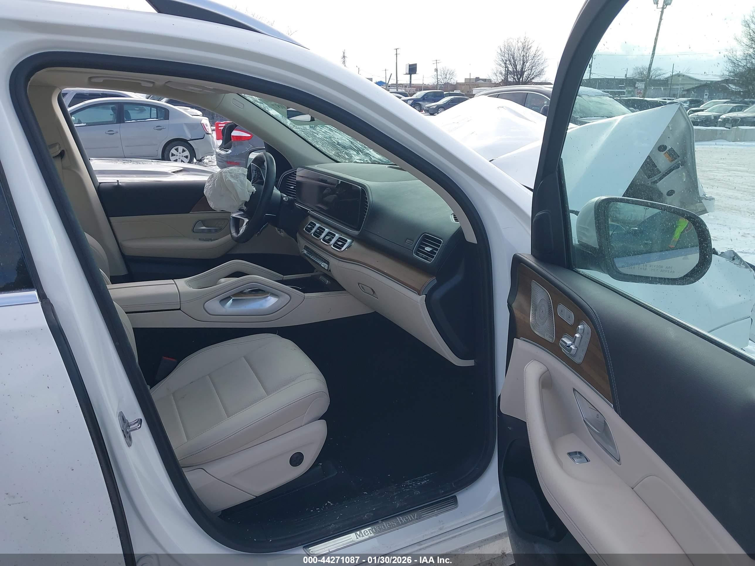 MERCEDES-BENZ GLE image 5