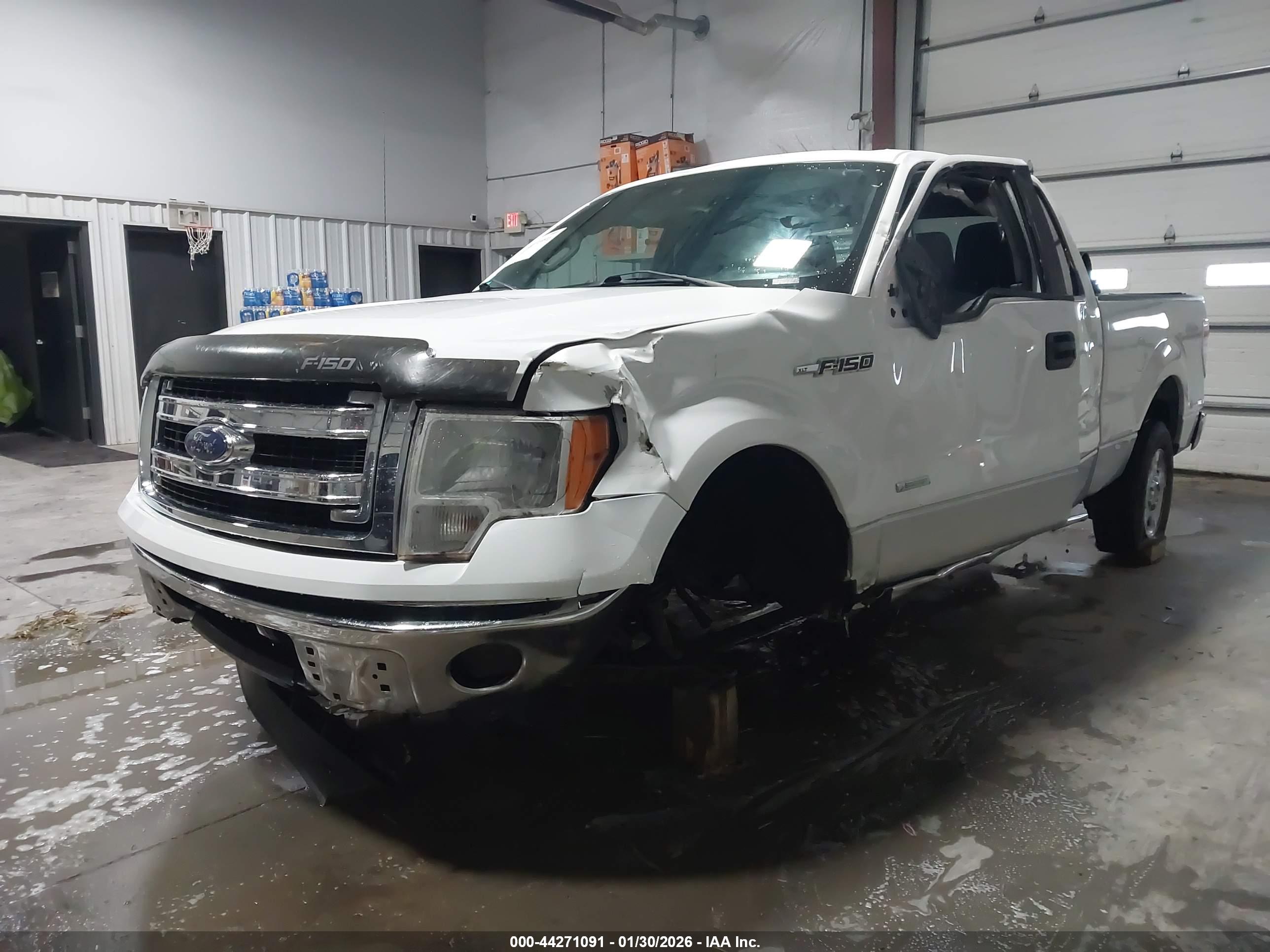 FORD F-150 image 2
