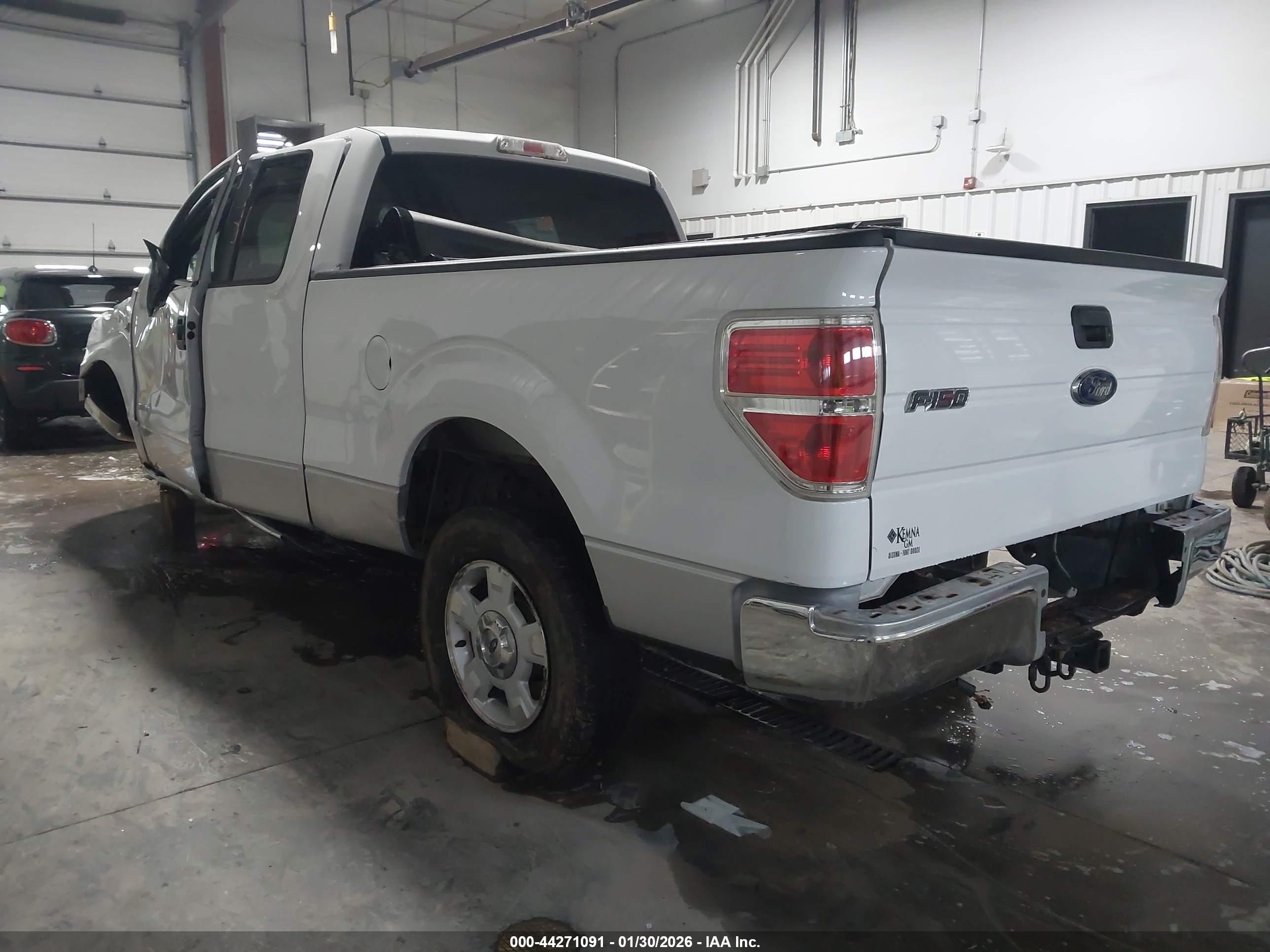 FORD F-150 image 3