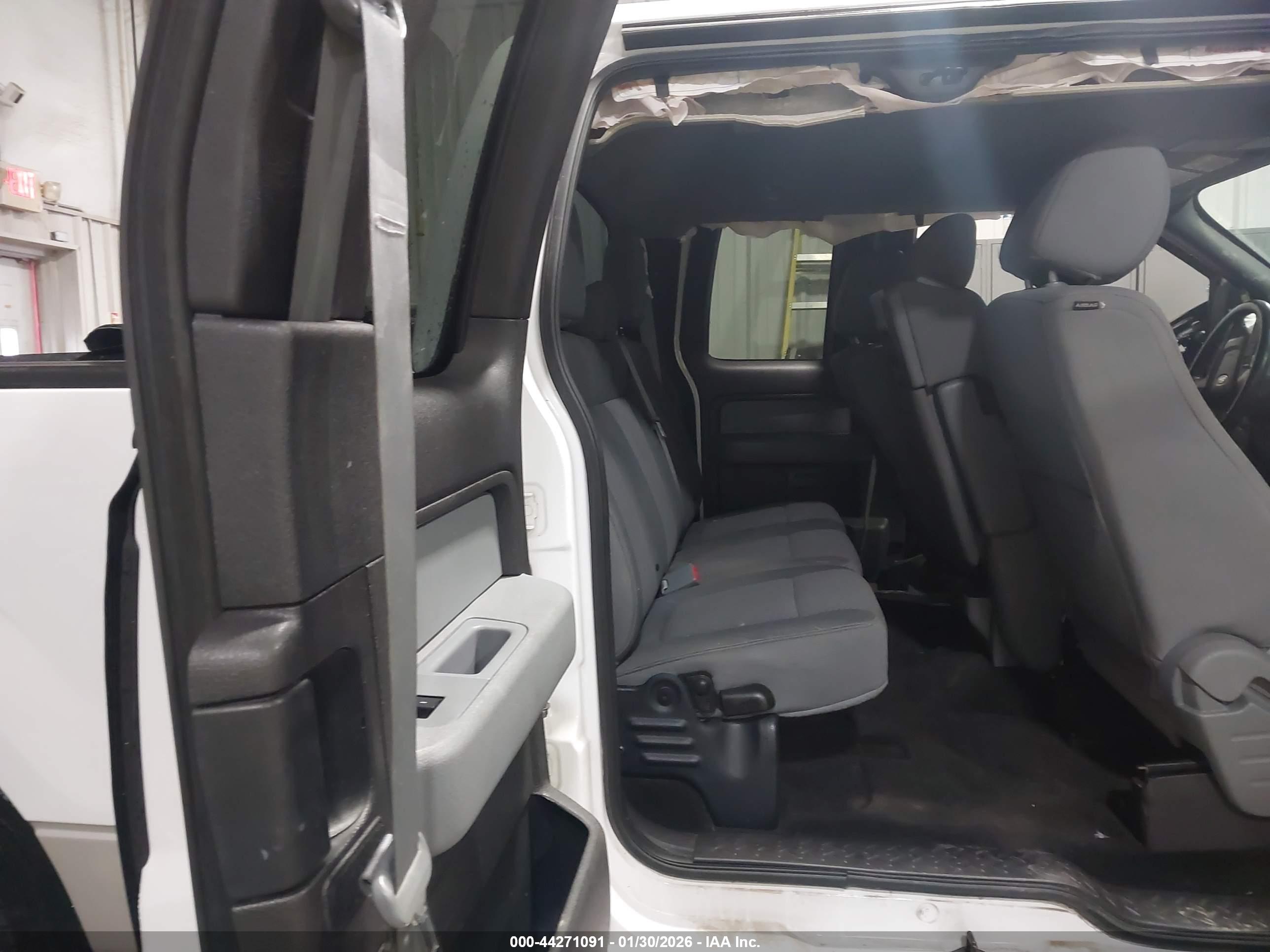 FORD F-150 image 8